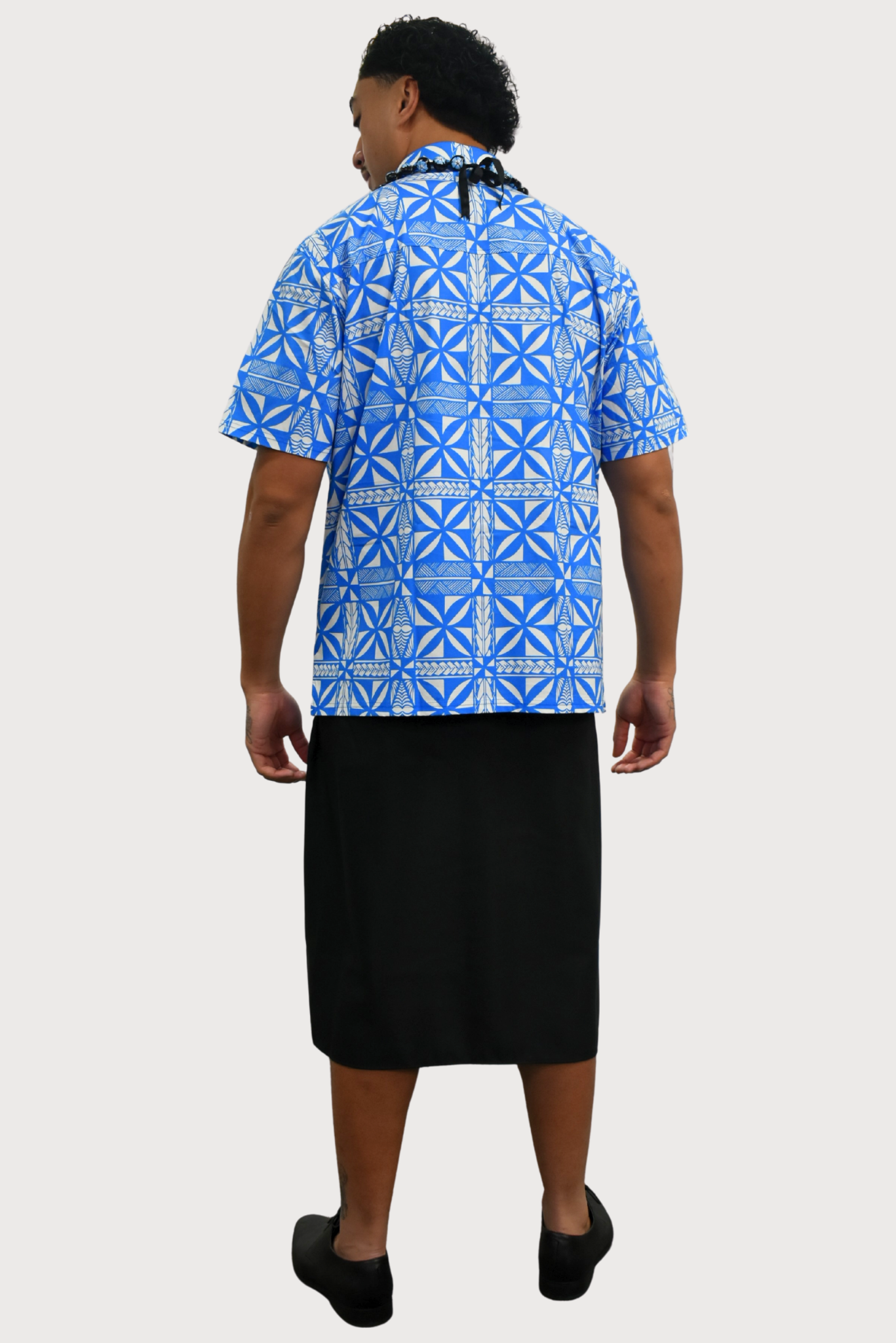 JACOB SHIRT - COLLARED BUTTON UP - BLUE & WHITE