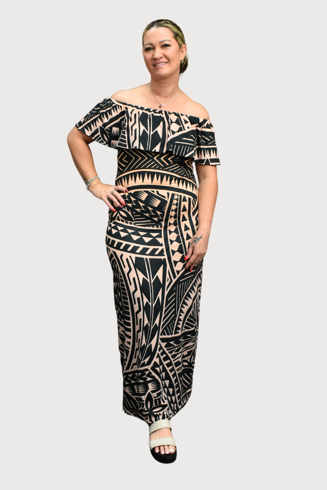 RIMA DRESS - OFF SHOULDER FRILL DESIGN - OMBRE GOLD AND BLACK