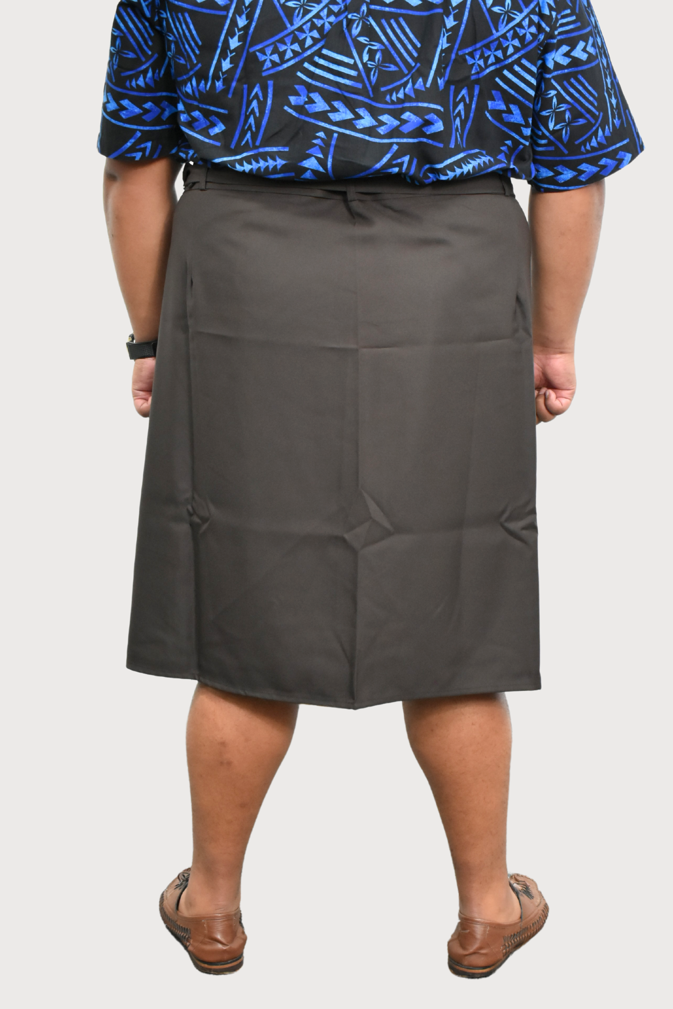 IE FAITAGA WITH POCKETS - BROWN/BLUE/GREY