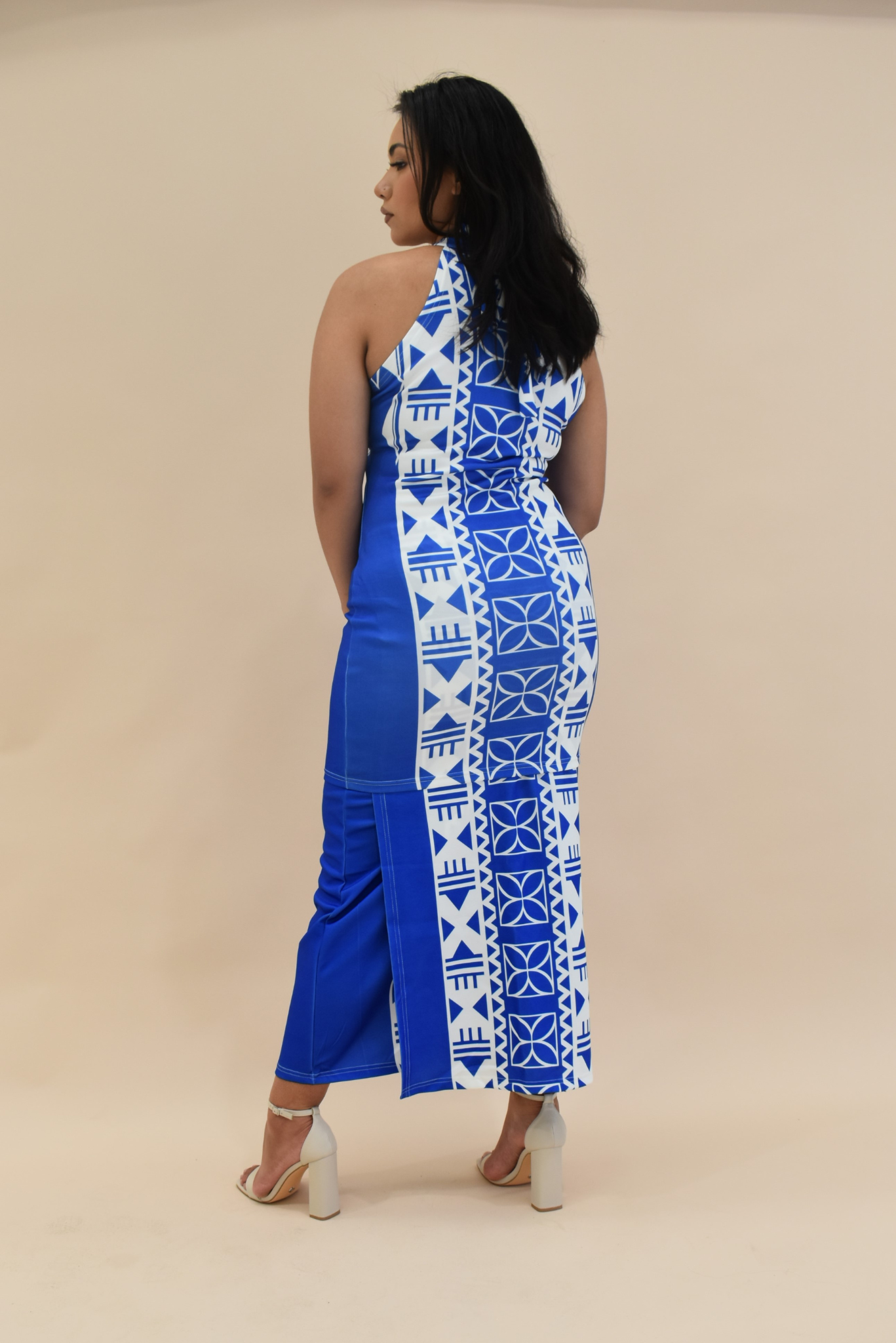 (PRE-ORDER) ELEI PULETASI - HALTER NECK PULETASI - TWO PIECE OUTFIT - BLUE & WHITE
