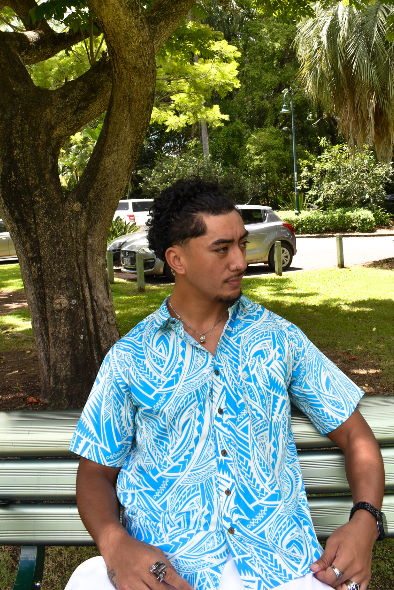 SIONE SHIRT - COLLARED BUTTON UP - LIGHT BLUE AND WHITE