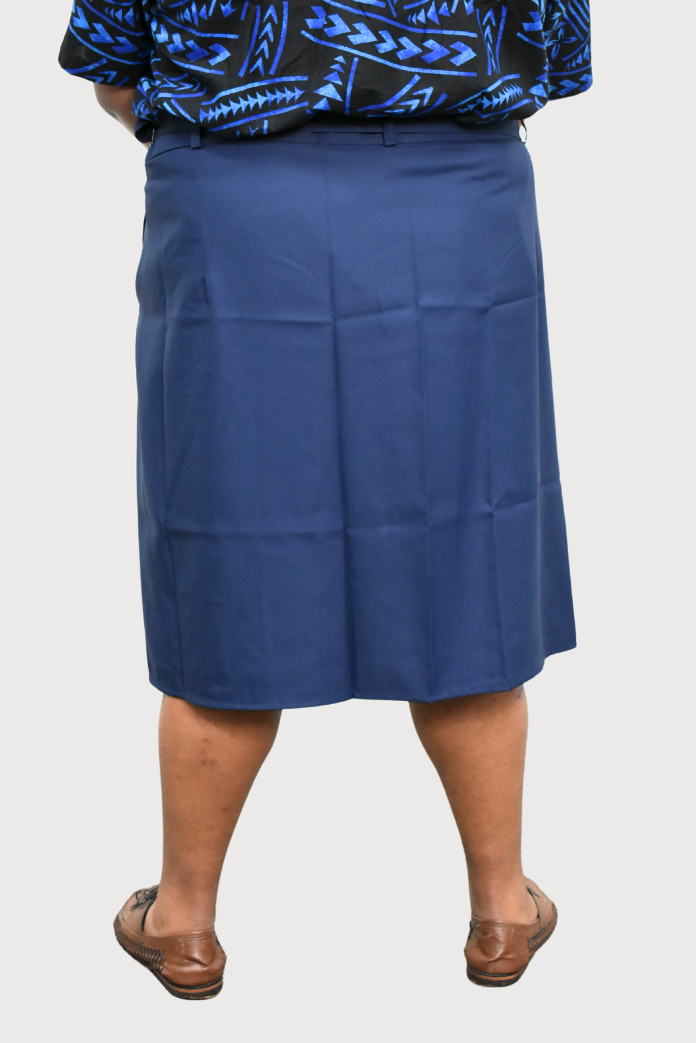 IE FAITAGA WITH POCKETS - BROWN/BLUE/GREY