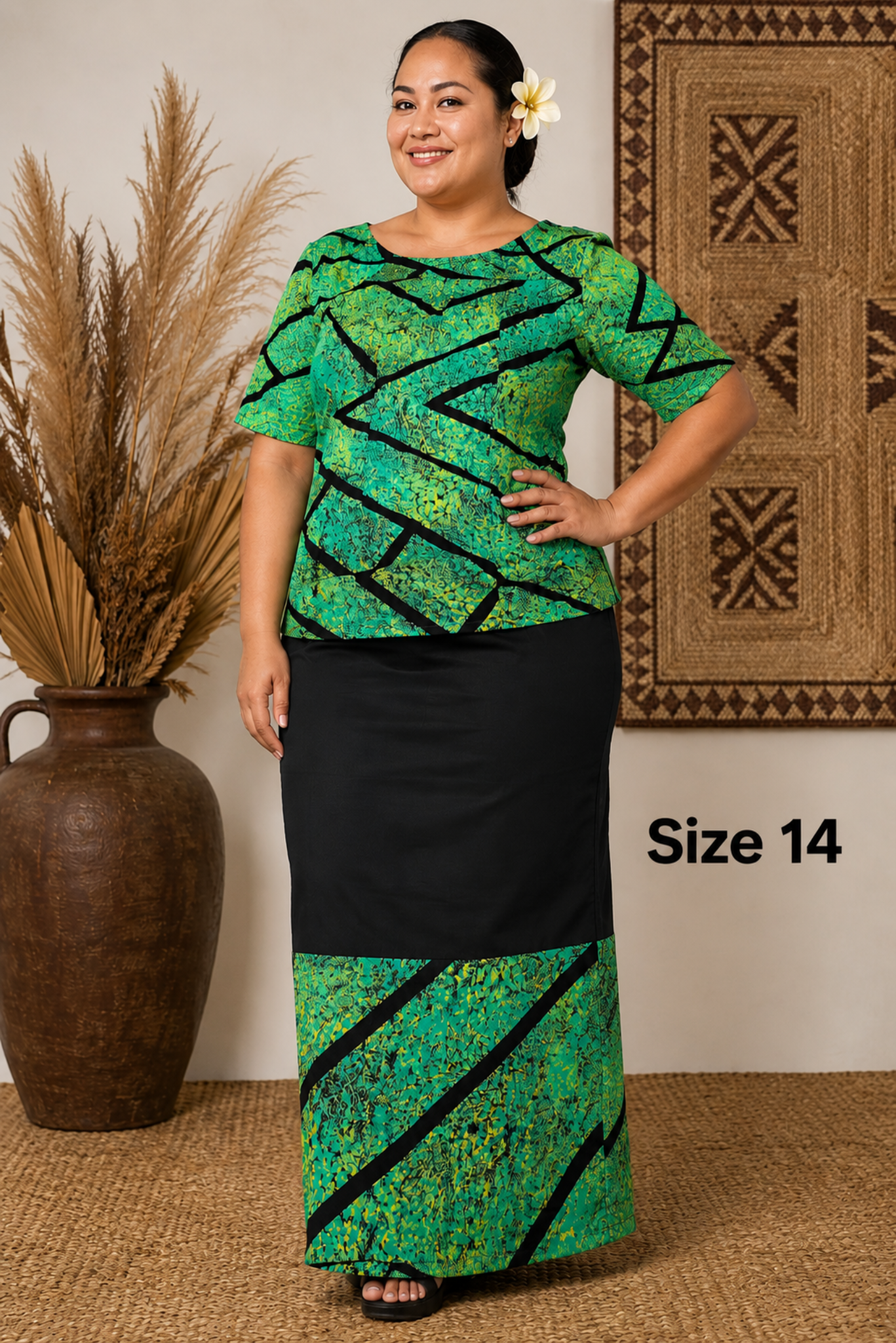 GREEN & BLACK PULETASI SIZE 14