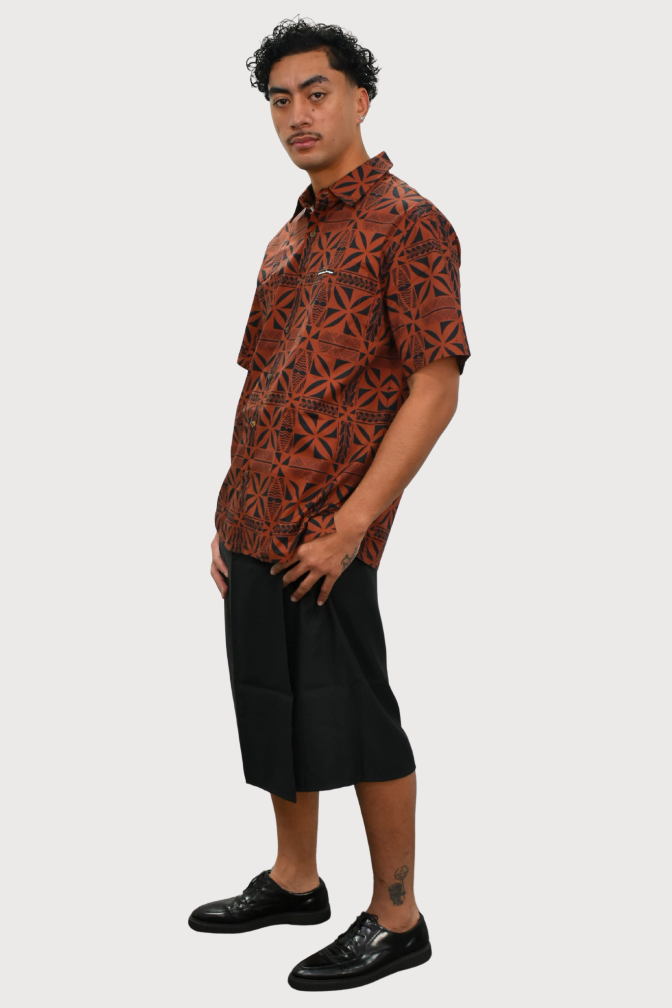JACOB SHIRT - COLLARED BUTTON UP - BROWN & BLACK