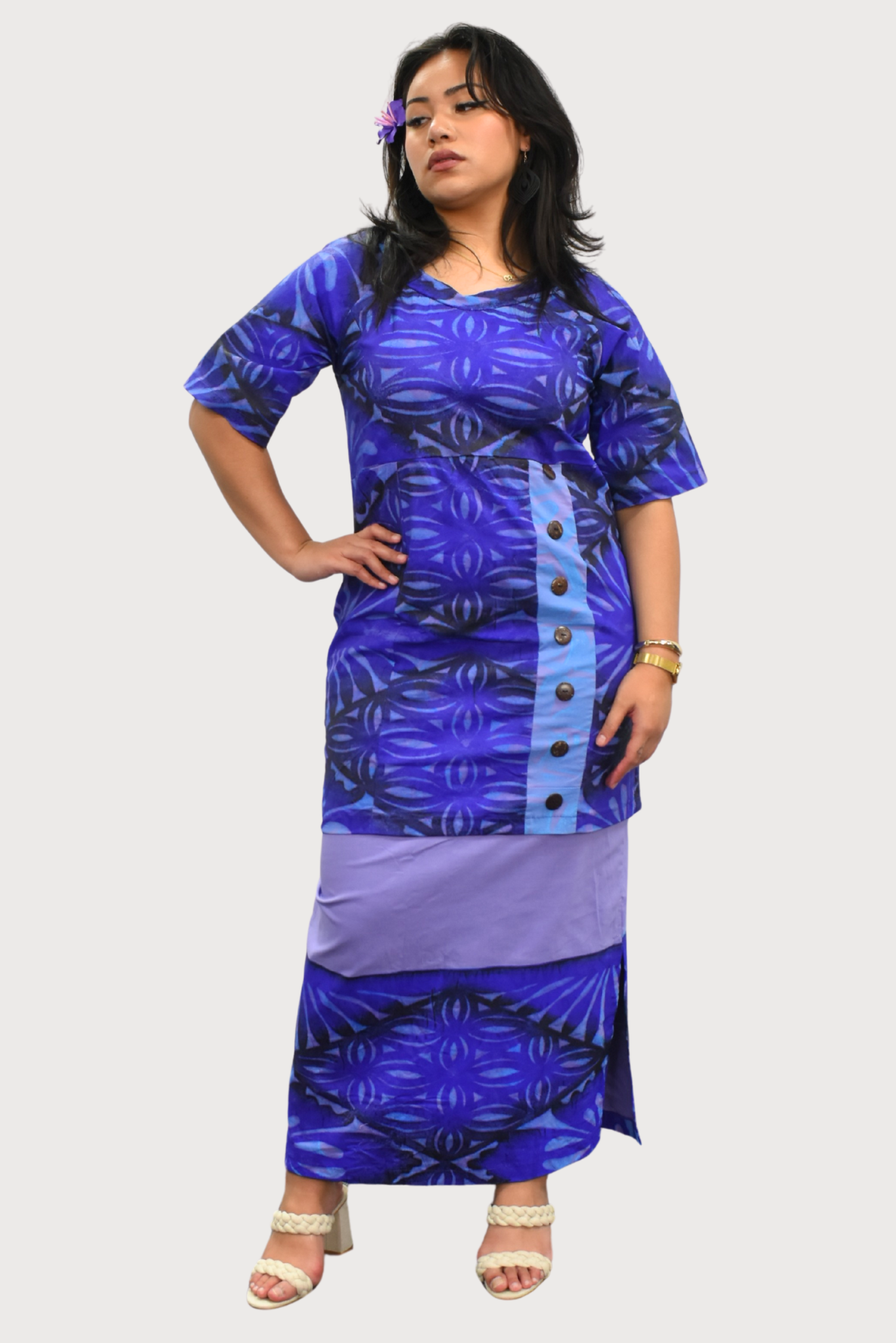 PURPLE & BLACK ROUND NECK PULETASI