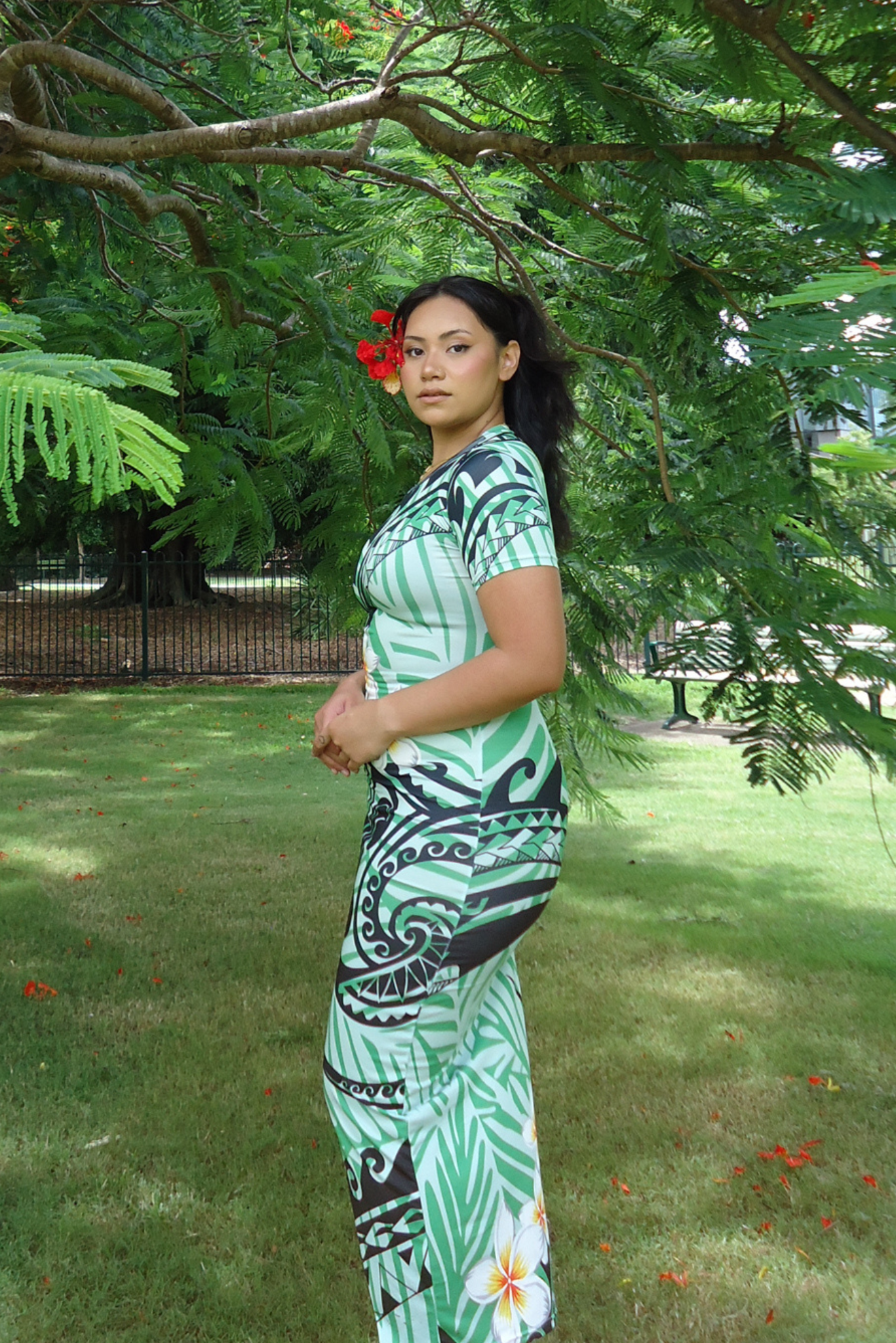 DAVINA DRESS - PULETASI DRESS - GREEN & BLACK