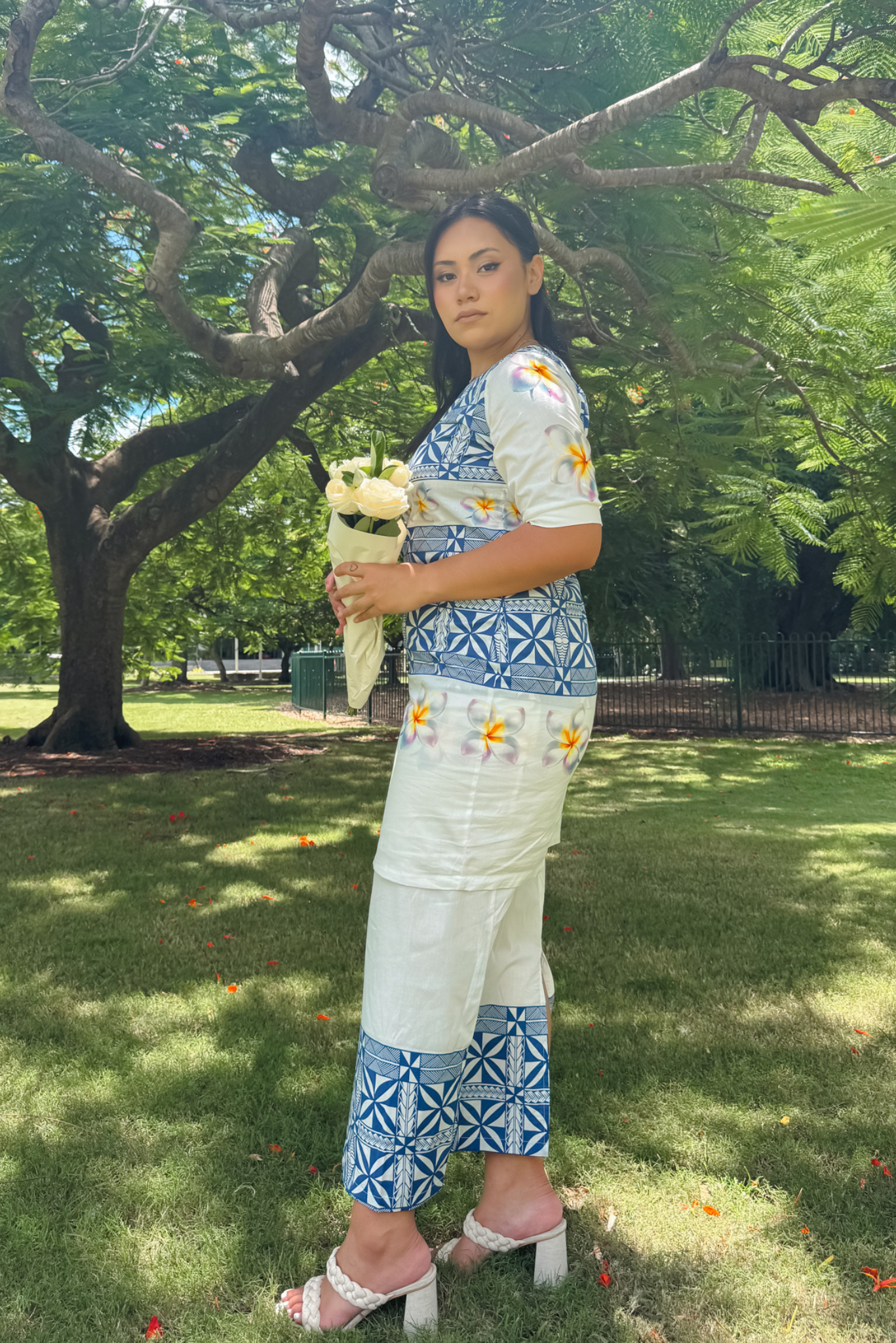 SERENA PULETASI - BLUE AND WHITE
