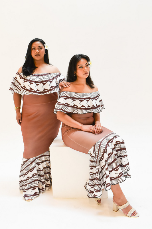 (PRE-ORDER) MIA DRESS - OFF SHOULDER FRILL DRESS - BROWN & WHITE