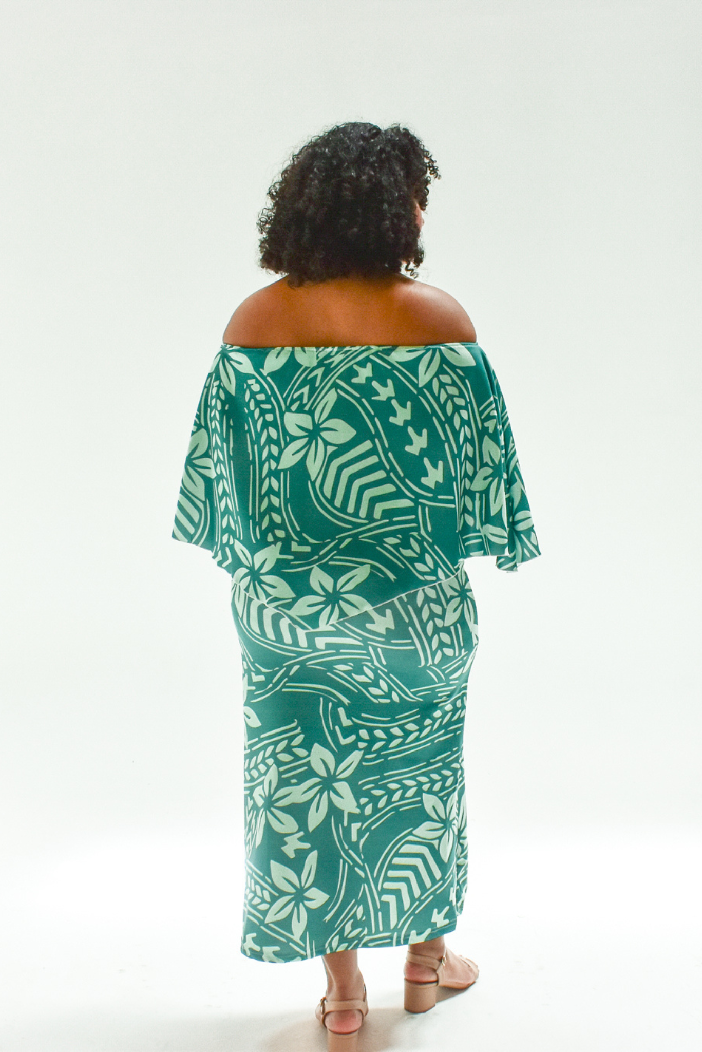 (PRE-ORDER) SILIVIA DRESS - CAPE MAXI DRESS - GREEN FLORAL