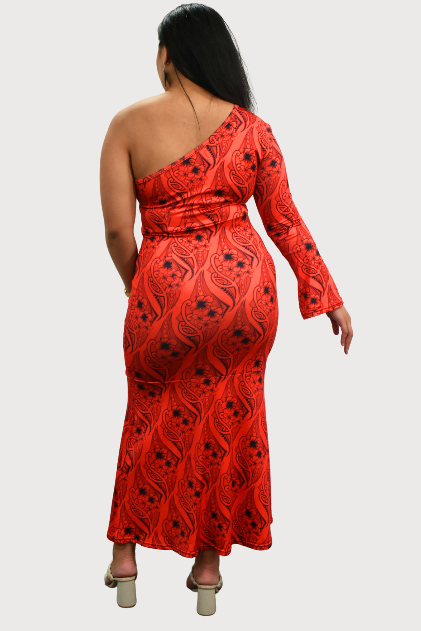(PRE-ORDER) KIANA DRESS - ONE SLEEVE MAXI DRESS - RED