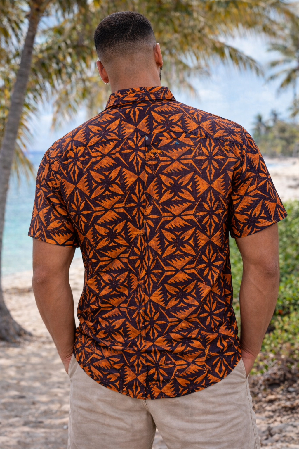 SHIRT - COLLARED BUTTON UP - BLACK & BROWN