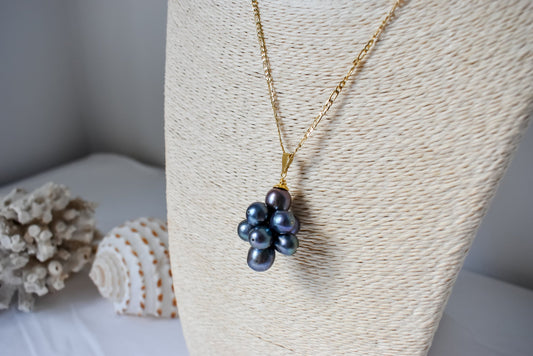 GABRIELLA - Grape Clustered Natural Lustrous Black Pearl Set