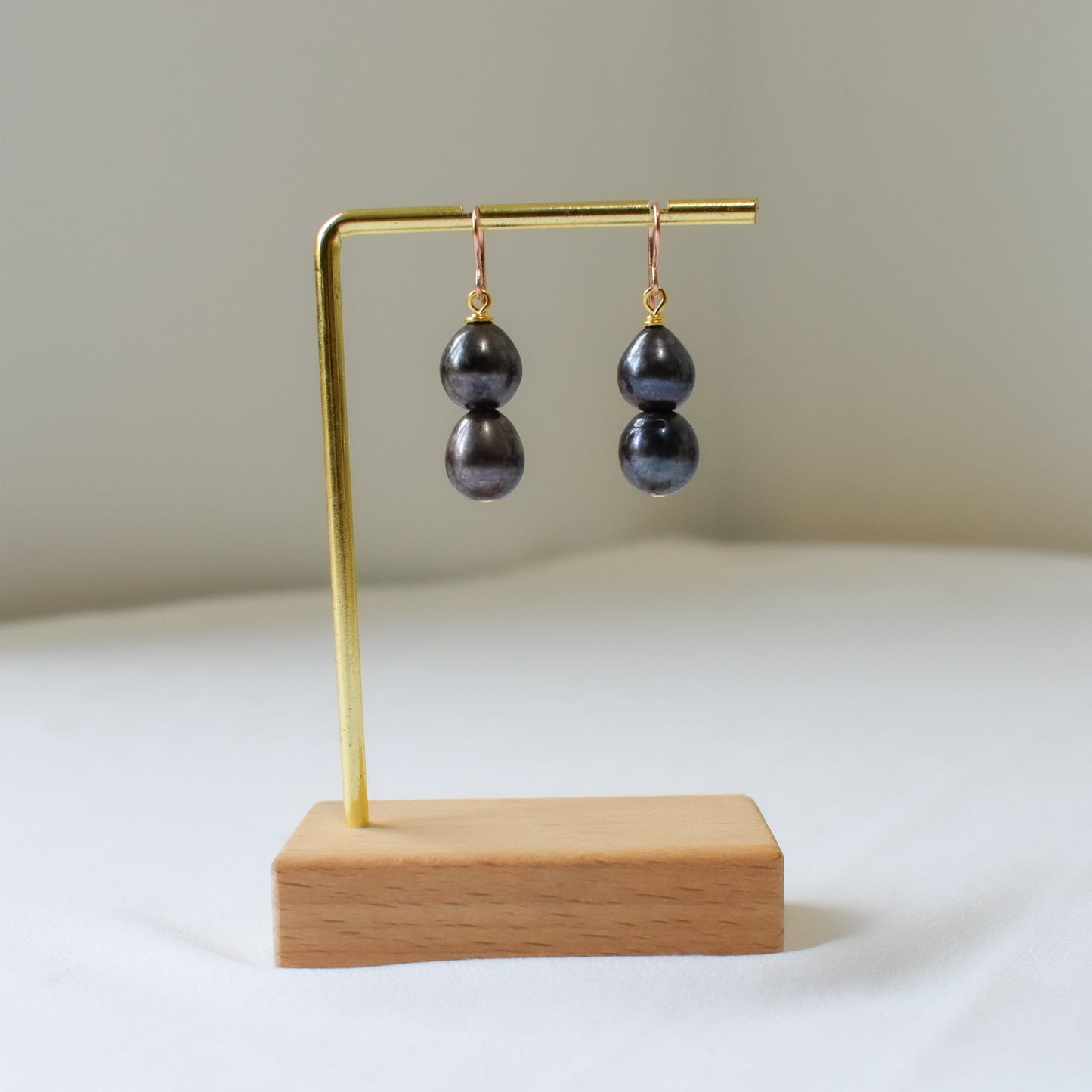 HEVA - Natural Black Pearl Drop Earrings