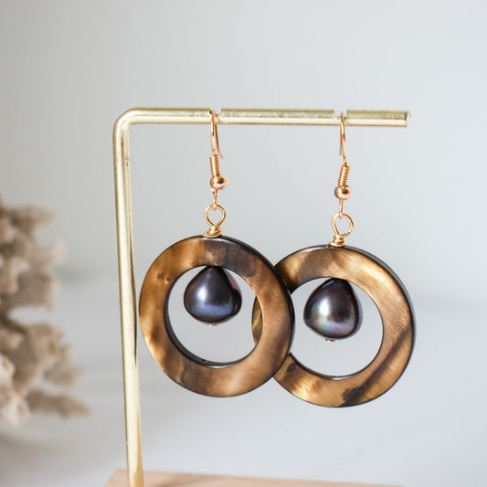 LILLIA BROWN - Multicolour Variety - Natural Black & White Pearls