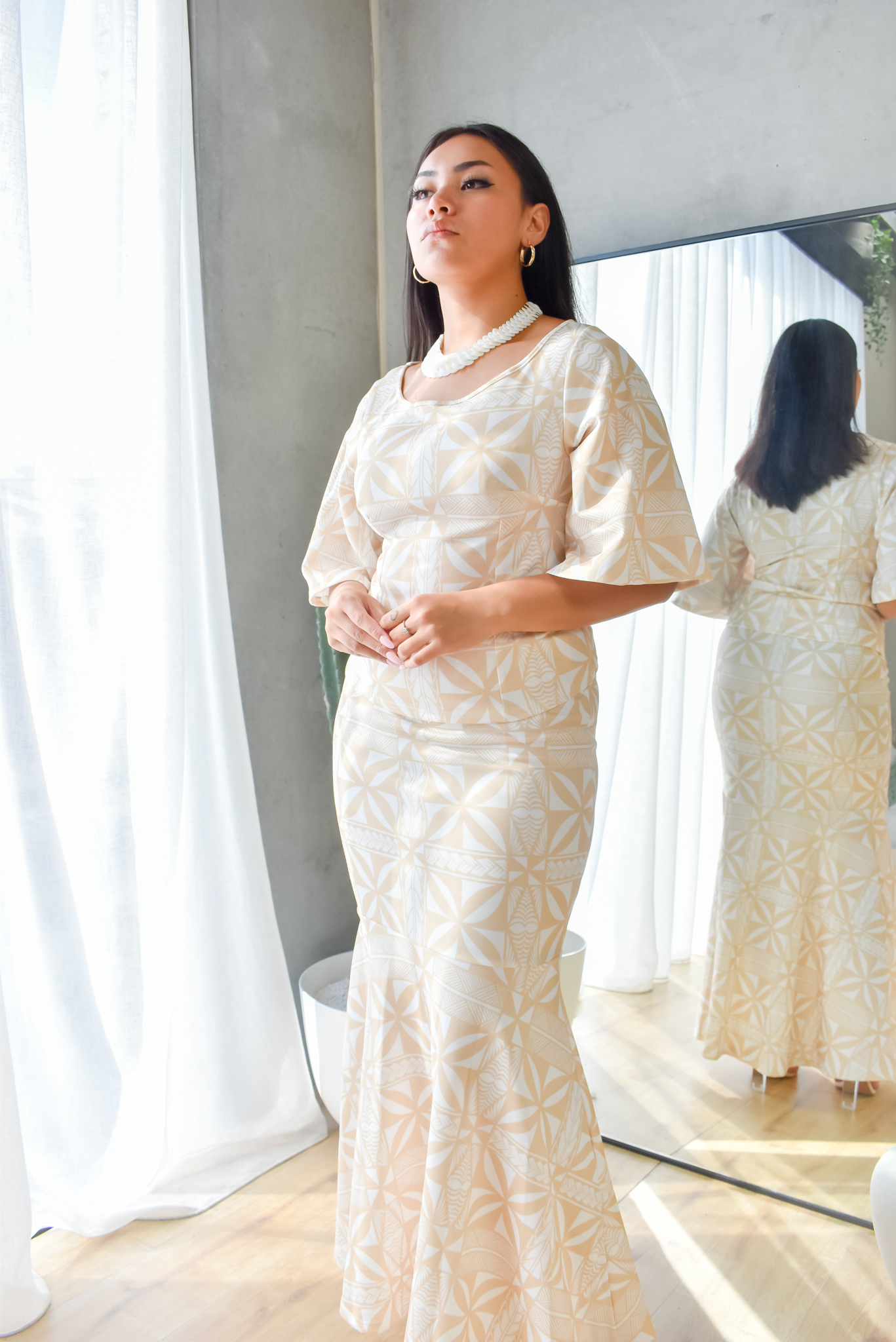(PRE-ORDER) ALANI PULETASI - TWO PIECE PULETASI - BEIGE & WHITE
