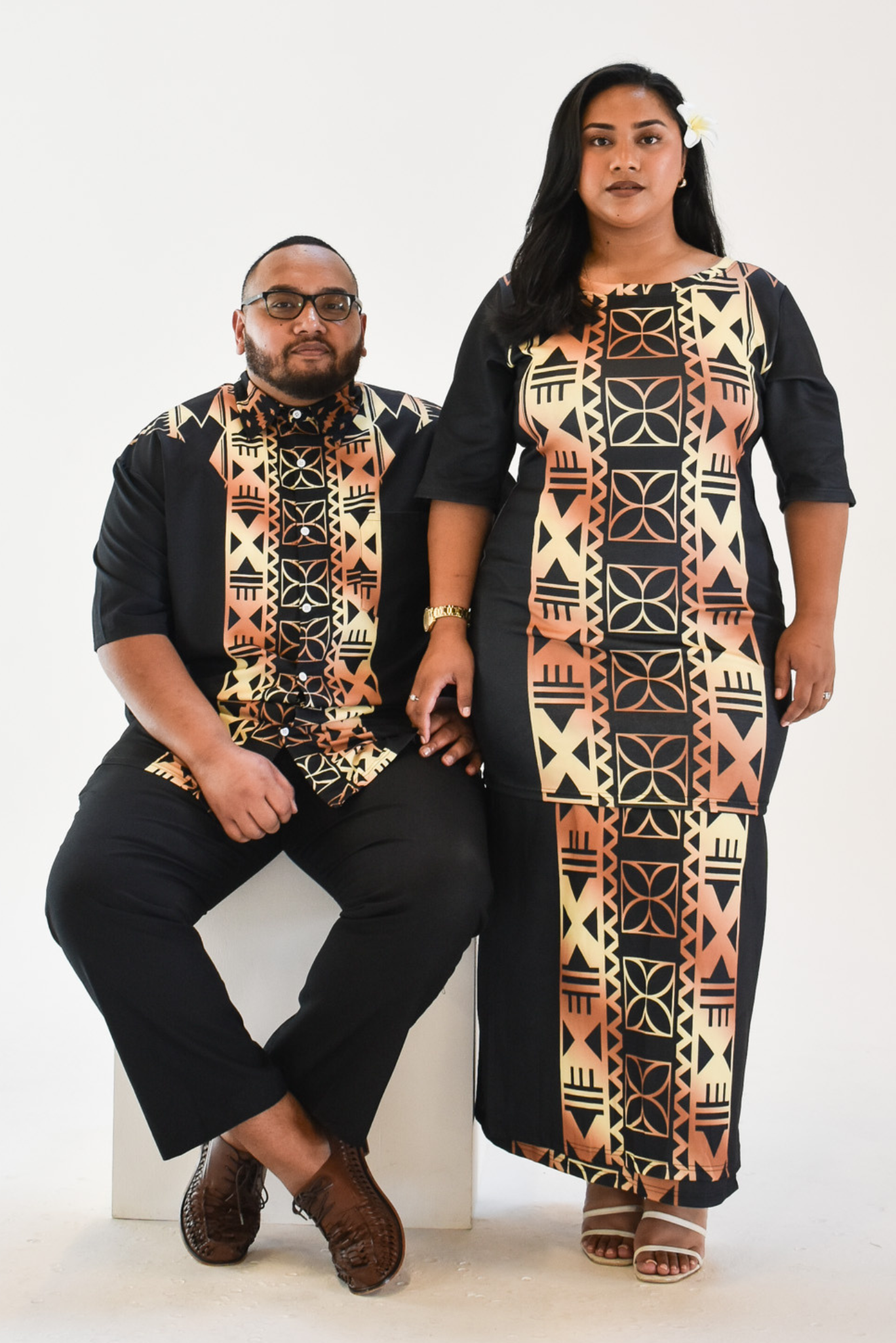 ELEI PULETASI - ROUND NECK PULETASI - TWO PIECE OUTFIT - BLACK & GOLD