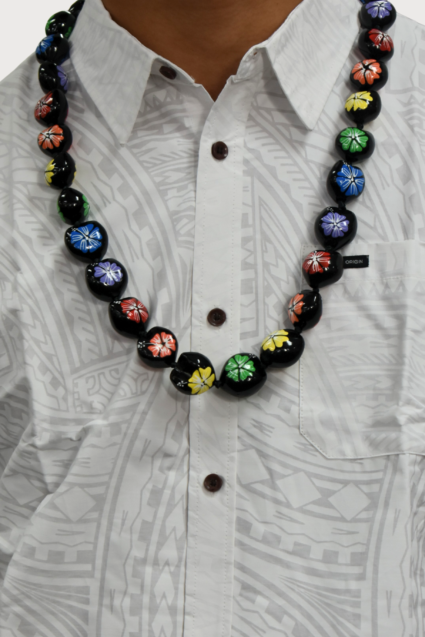 COCONUT SHELL NECKLACE MULTI-COLOUR