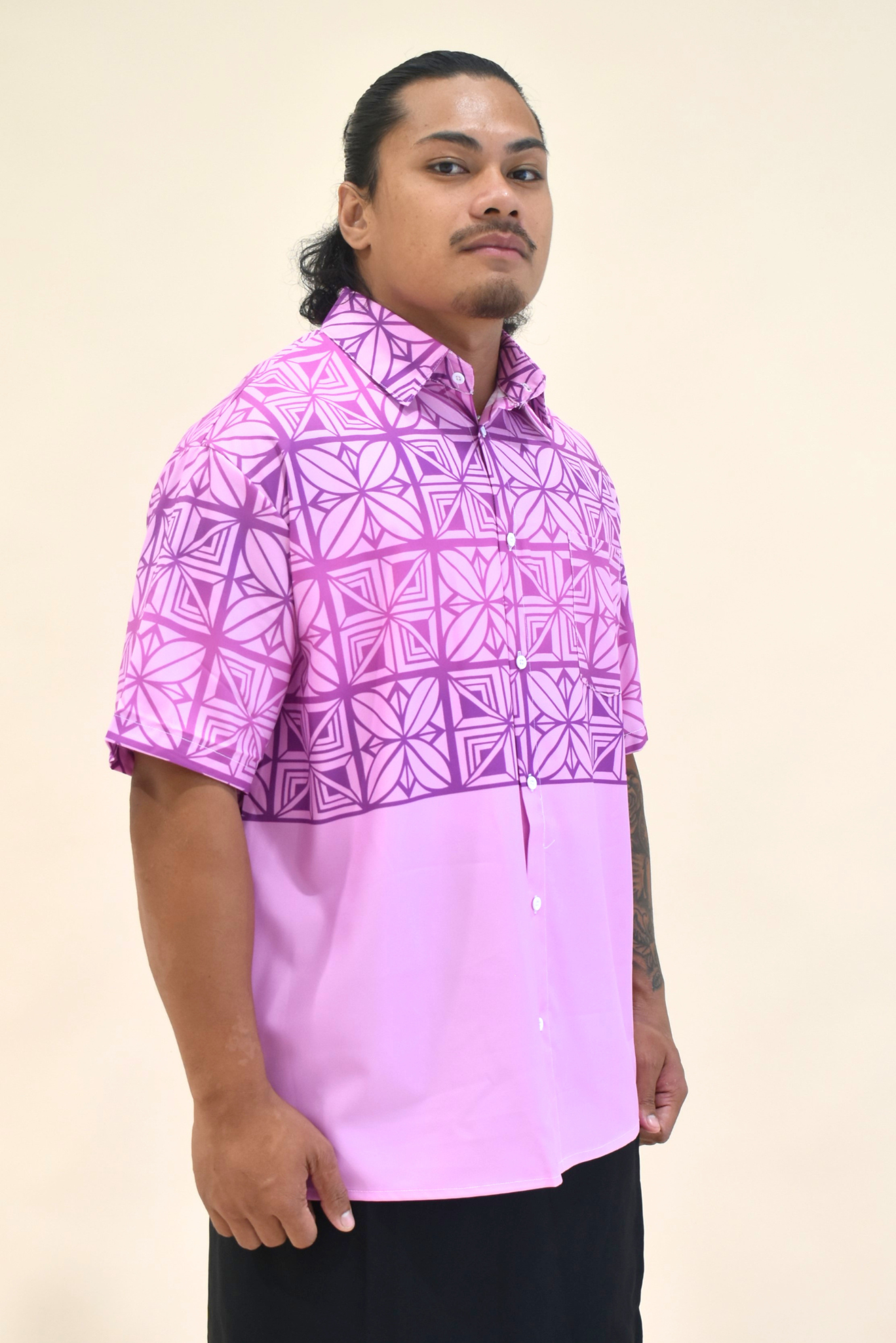 (PRE-ORDER) COLLARED BUTTON UP SHIRT - PURPLE & PINK PATTERN