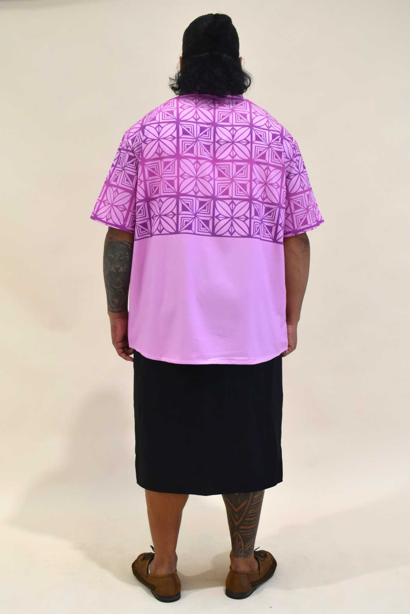 (PRE-ORDER) COLLARED BUTTON UP SHIRT - PURPLE & PINK PATTERN