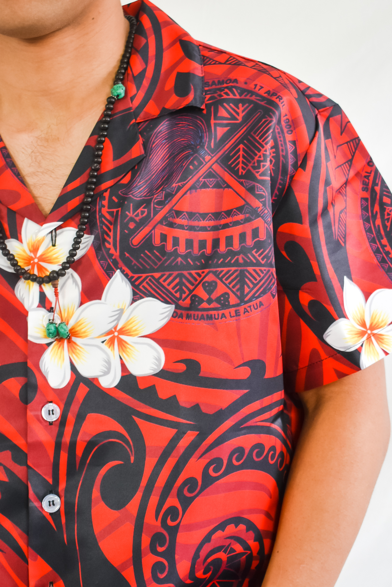 DAVID SHIRT - BUTTON UP WITH V-NECK - RED & BLACK
