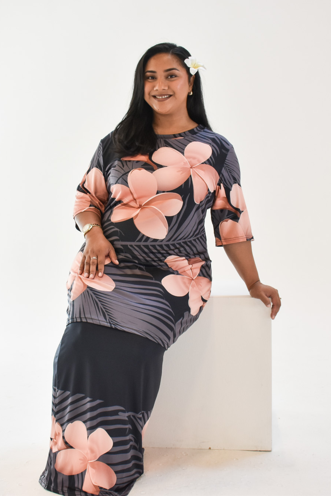 MONAH PULETASI DRESS - BLACK & BROWN