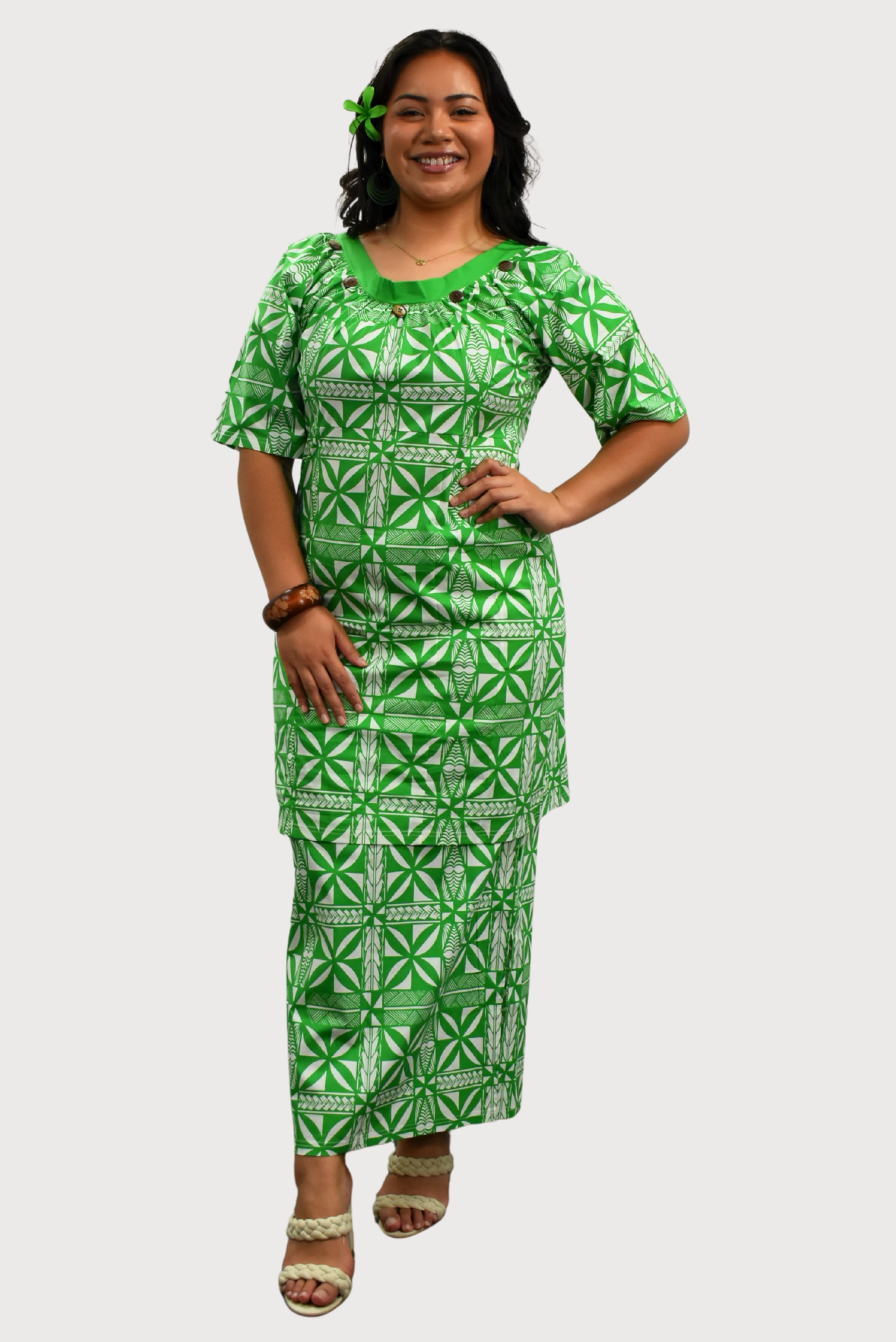 CYNTHIA PULETASI - ROUND NECK PULETASI - GREEN & WHITE