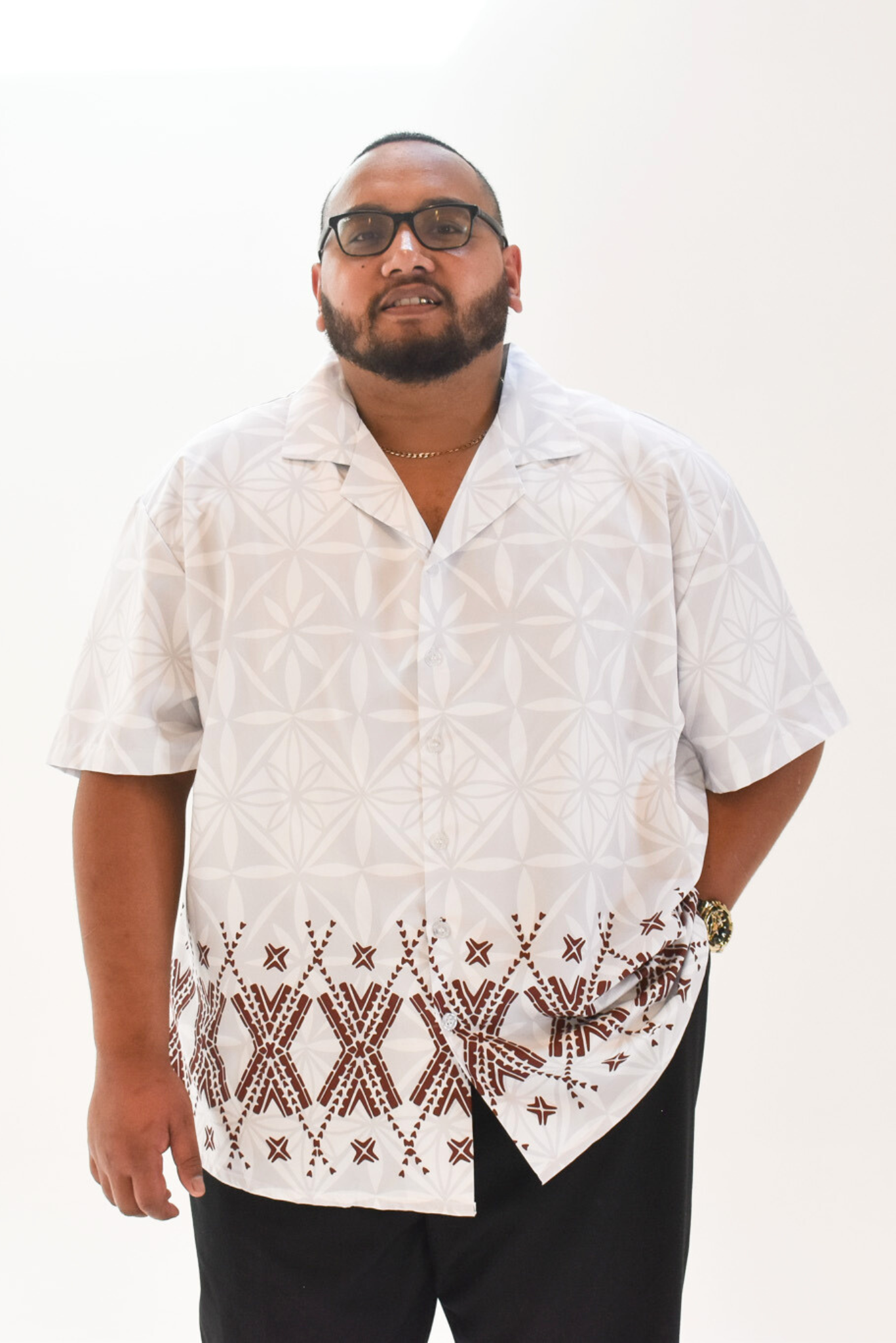 MANUIA SHIRT - COLLARED BUTTON UP SHIRT - WHITE MELANESIAN PATTERN