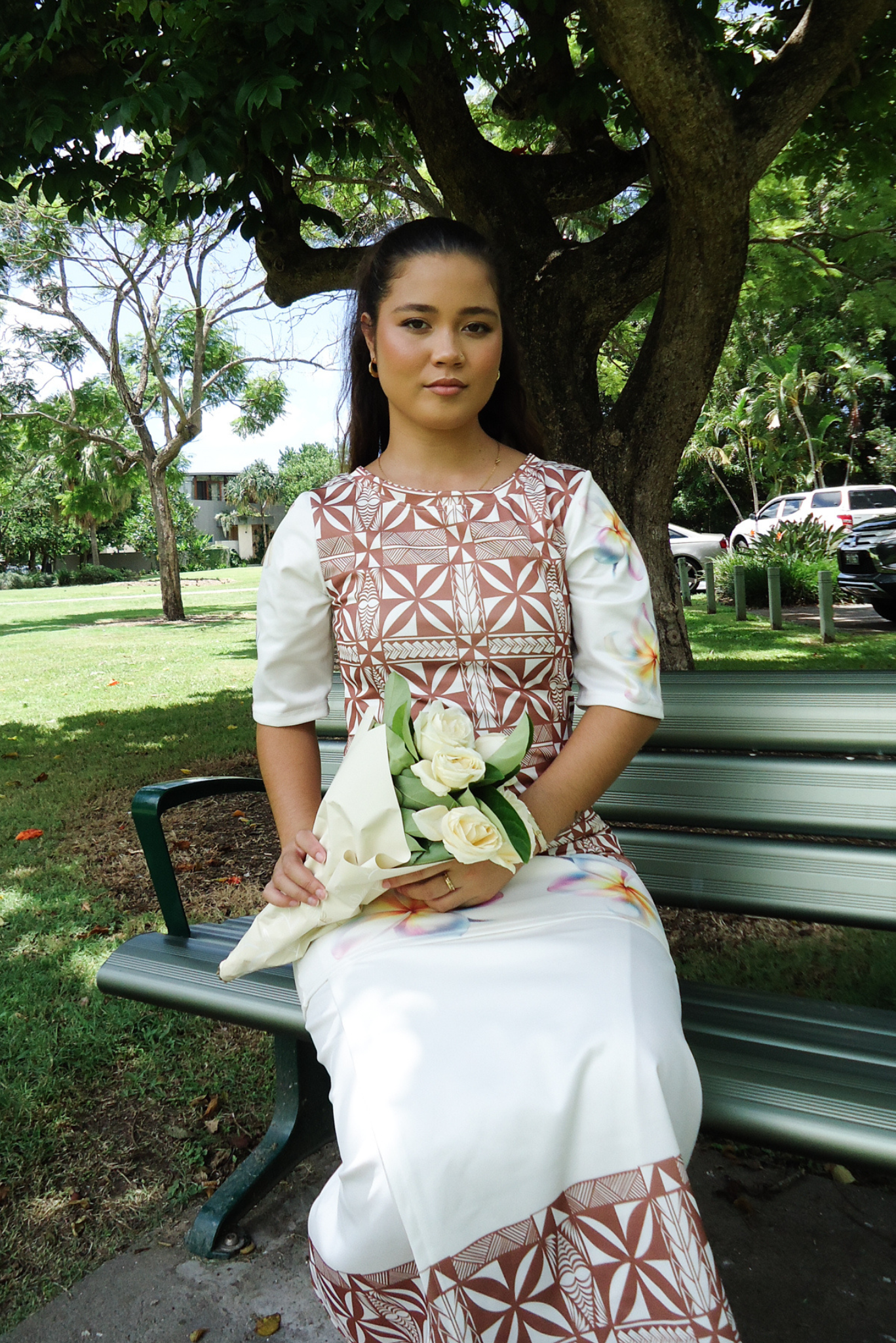 SERENA PULETASI - BROWN & WHITE