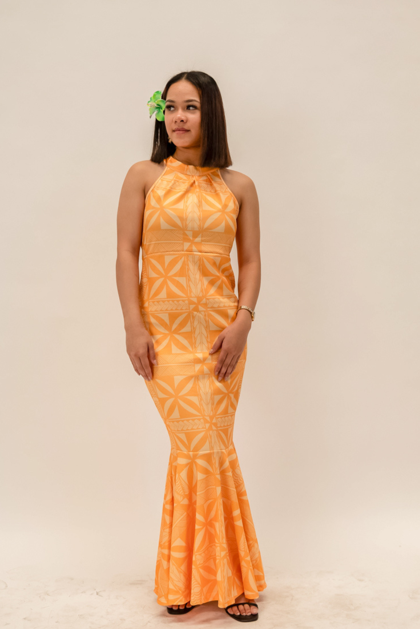 (PRE-ORDER) LAGOTO DRESS - HALTER NECK MAXI FLARE DRESS - YELLOW