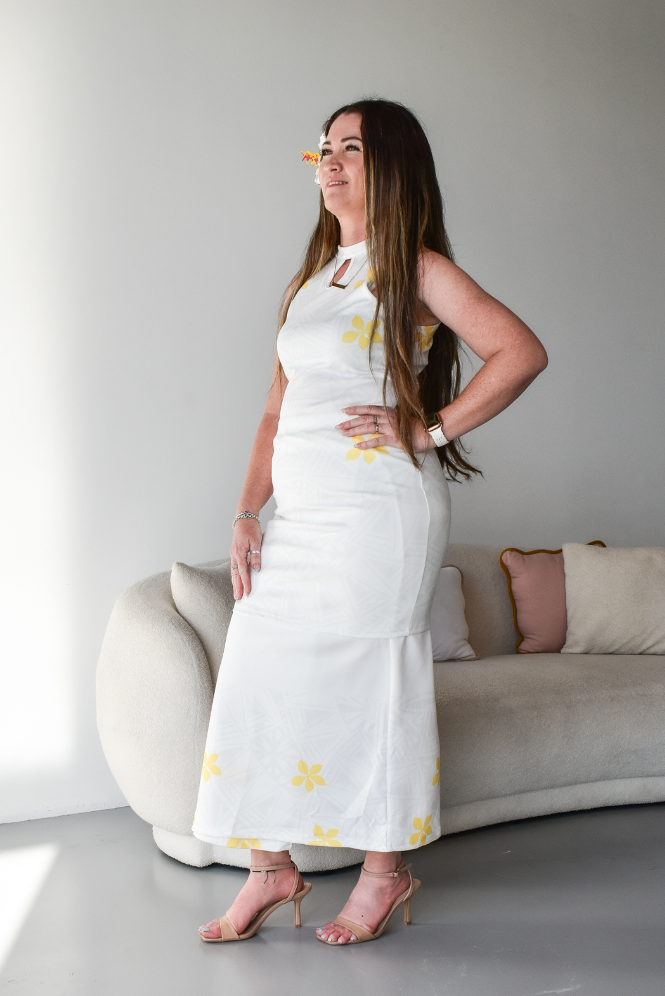 MINI TIARE - HALTER NECK PULETASI - TWO PIECE - GOLD & WHITE