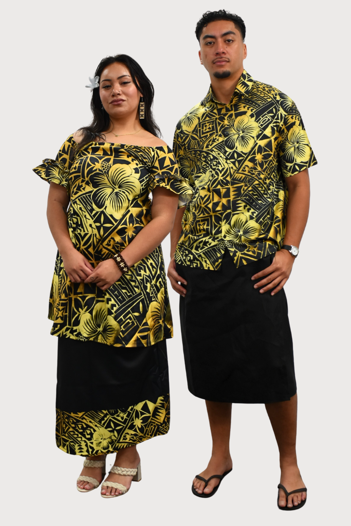 PULETASI - FLOWY FRILL SLEEVE TOP PULETASI - GOLD & BLACK