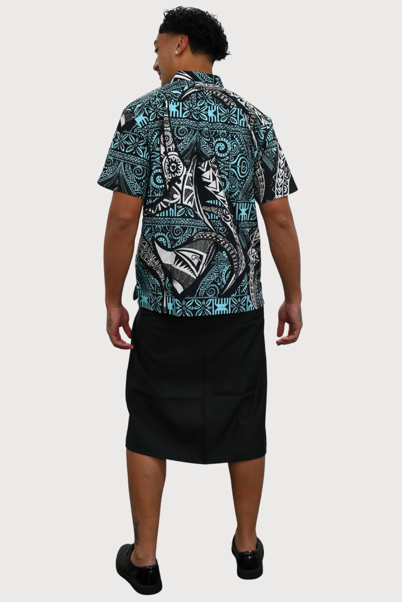 SETH SHIRT - COLLARED BUTTON UP - BLUE, WHITE & BLACK