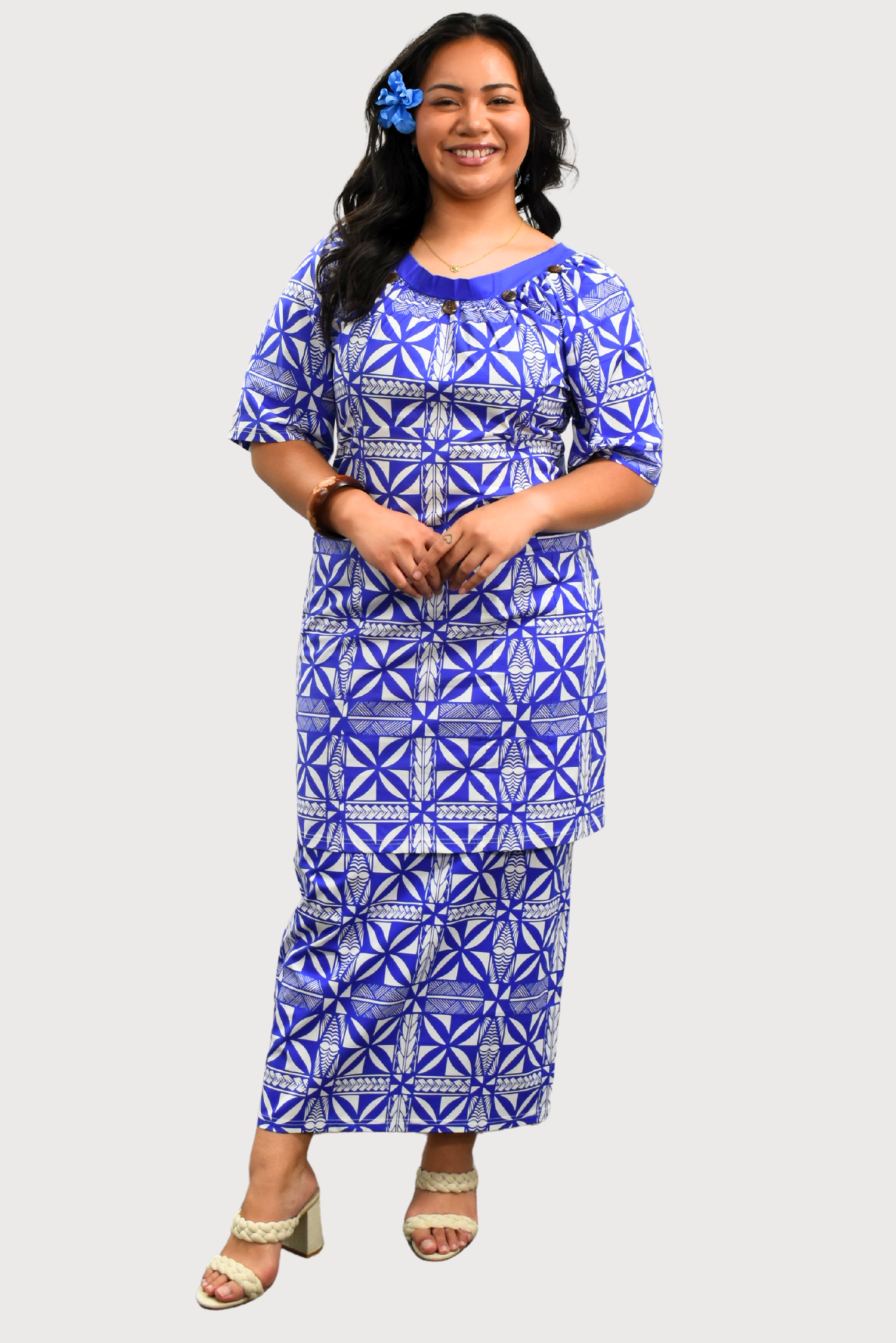 CYNTHIA PULETASI - ROUND NECK PULETASI - BLUE & WHITE