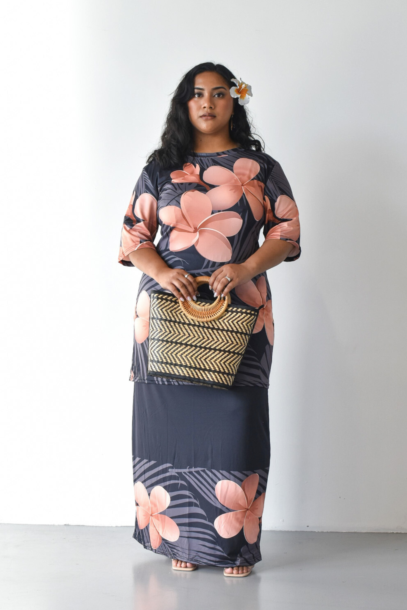 MONAH PULETASI DRESS - BLACK & BROWN