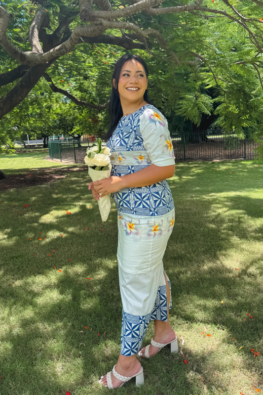 SERENA PULETASI - BLUE AND WHITE