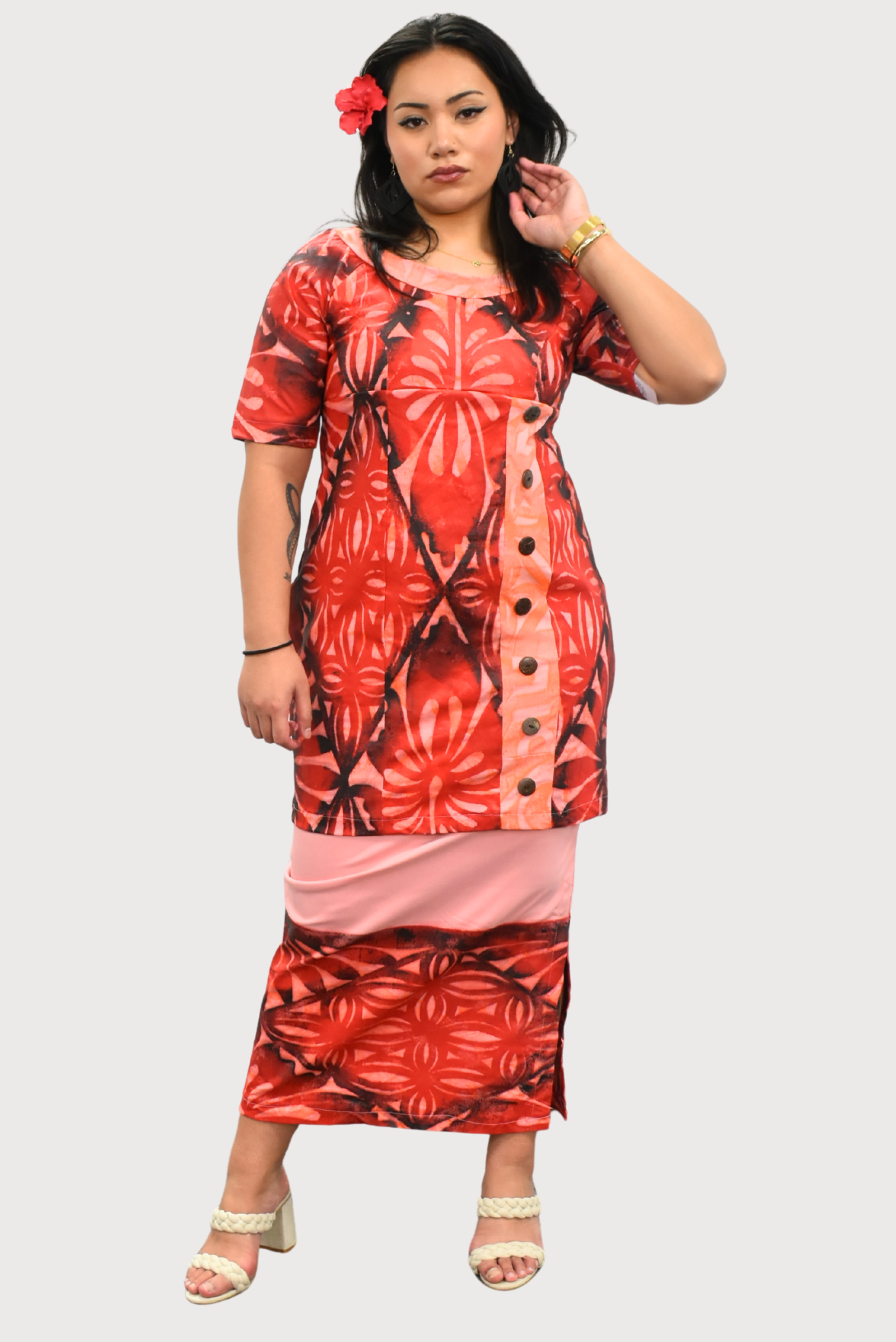 PINK & BLACK ROUND NECK PULETASI