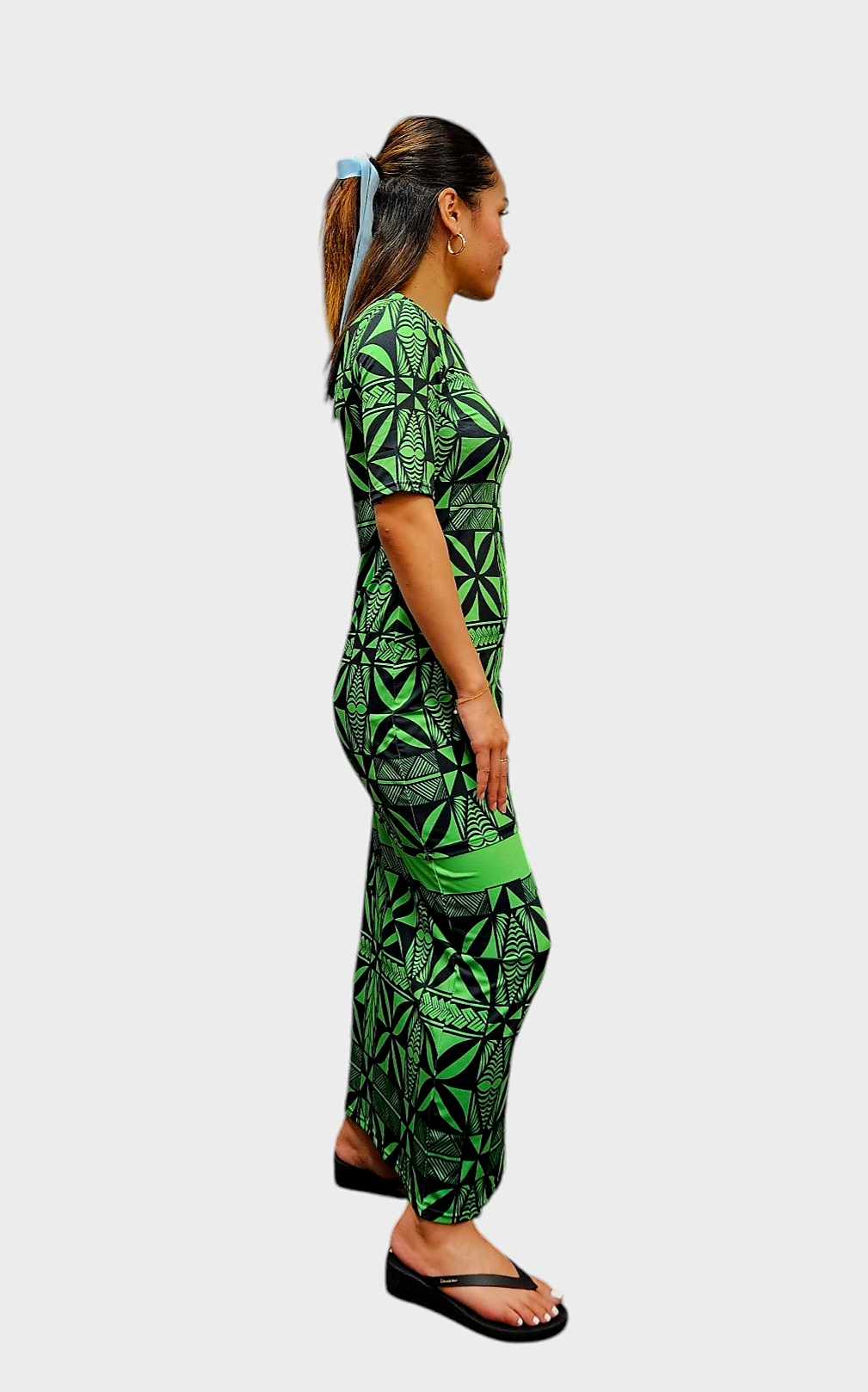 HOLLY PULETASI DRESS - GREEN & BLACK