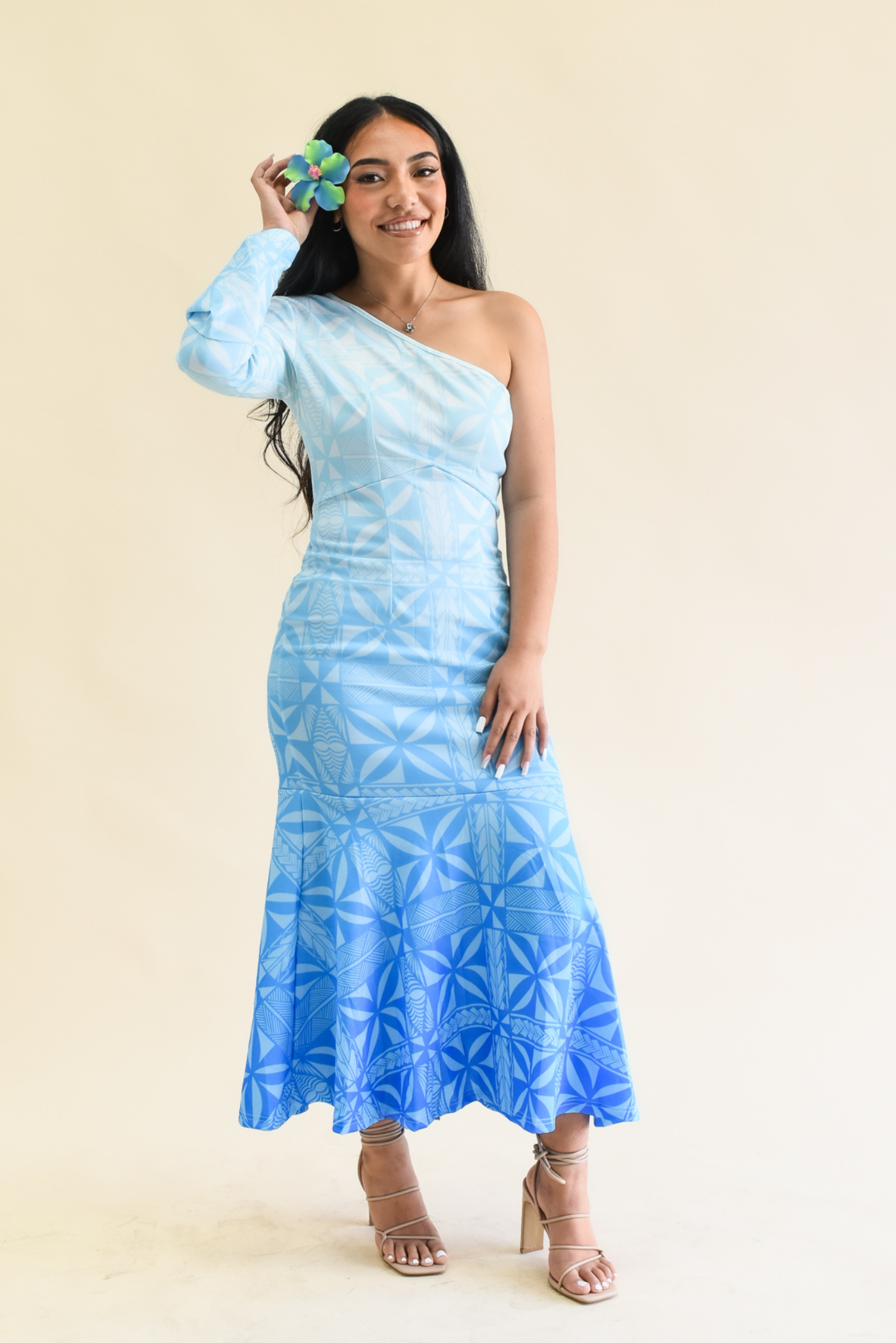 (PRE-ORDER) HEREANI DRESS - ONE SLEEVE MAXI DRESS - OMBRE BLUE
