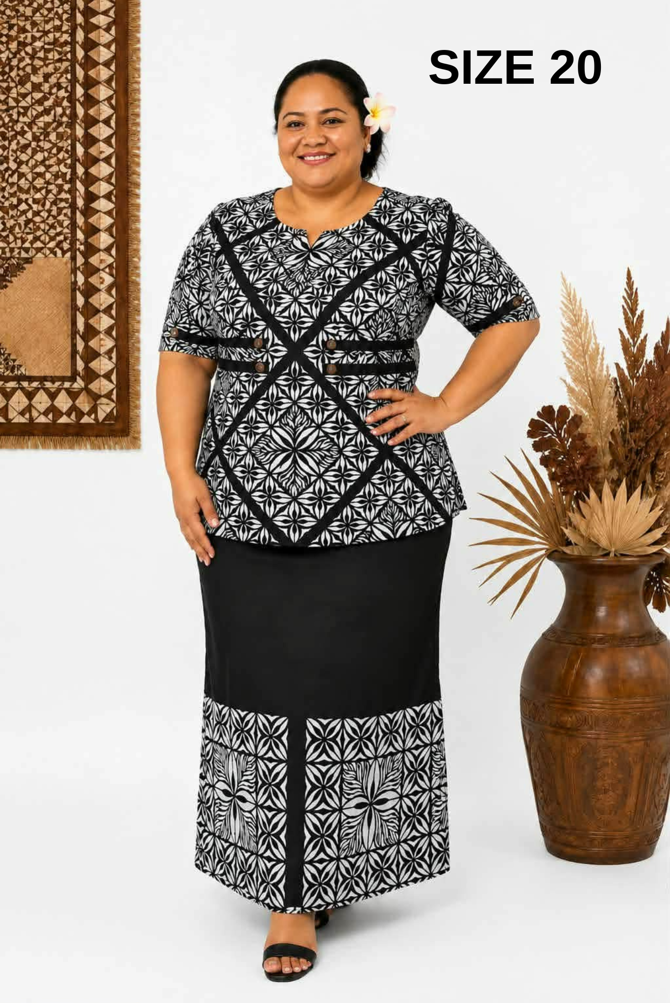 BLACK & WHITE PULETASI SIZE 20