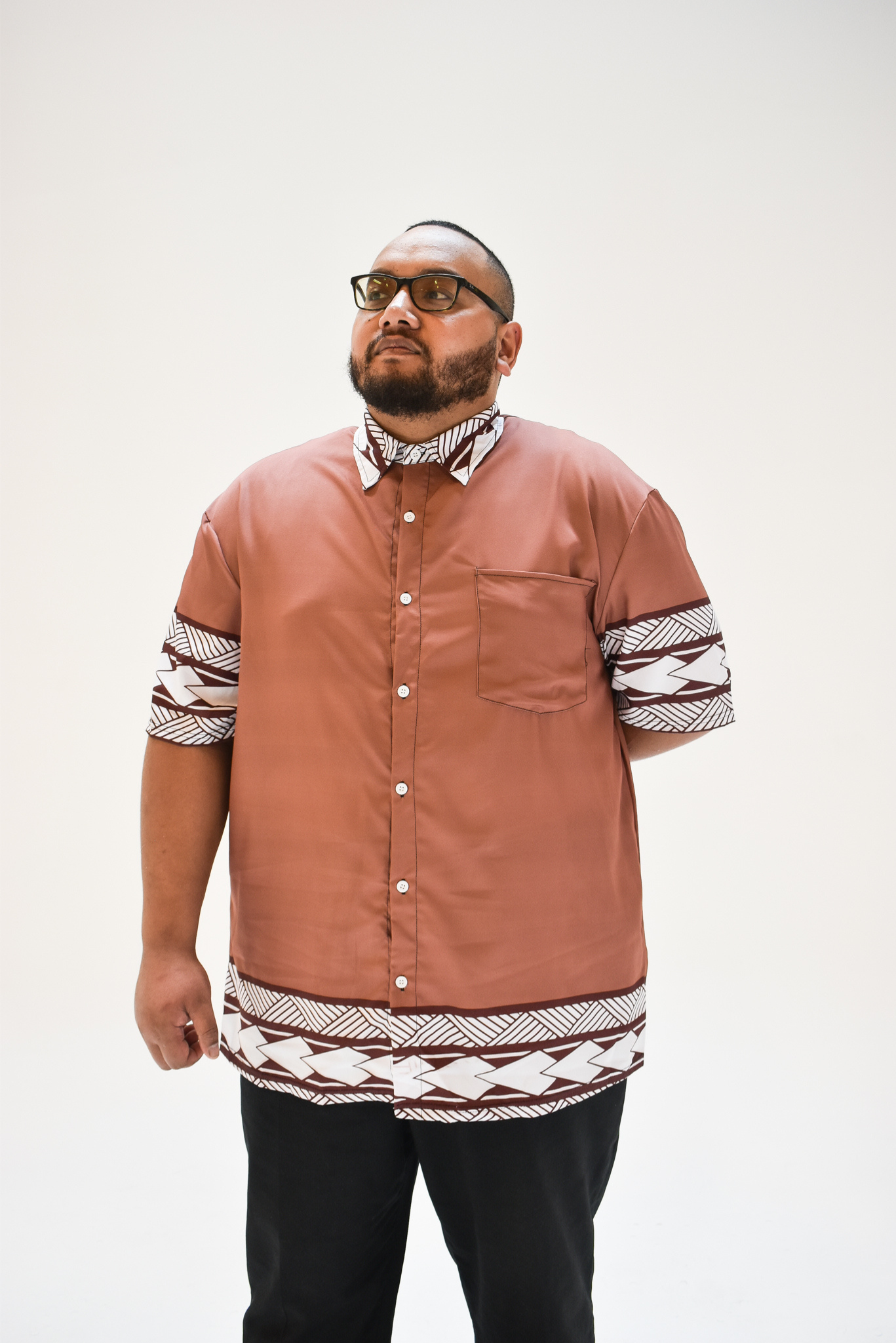 MIKAELE SHIRT - MENS SHIRT - COLLARED BUTTON UP - BROWN & WHITE