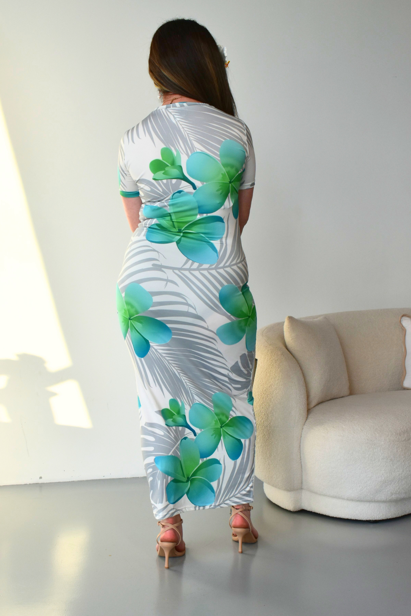 MONA DRESS - BODYCON - WHITE & GREEN FLORAL PATTERN