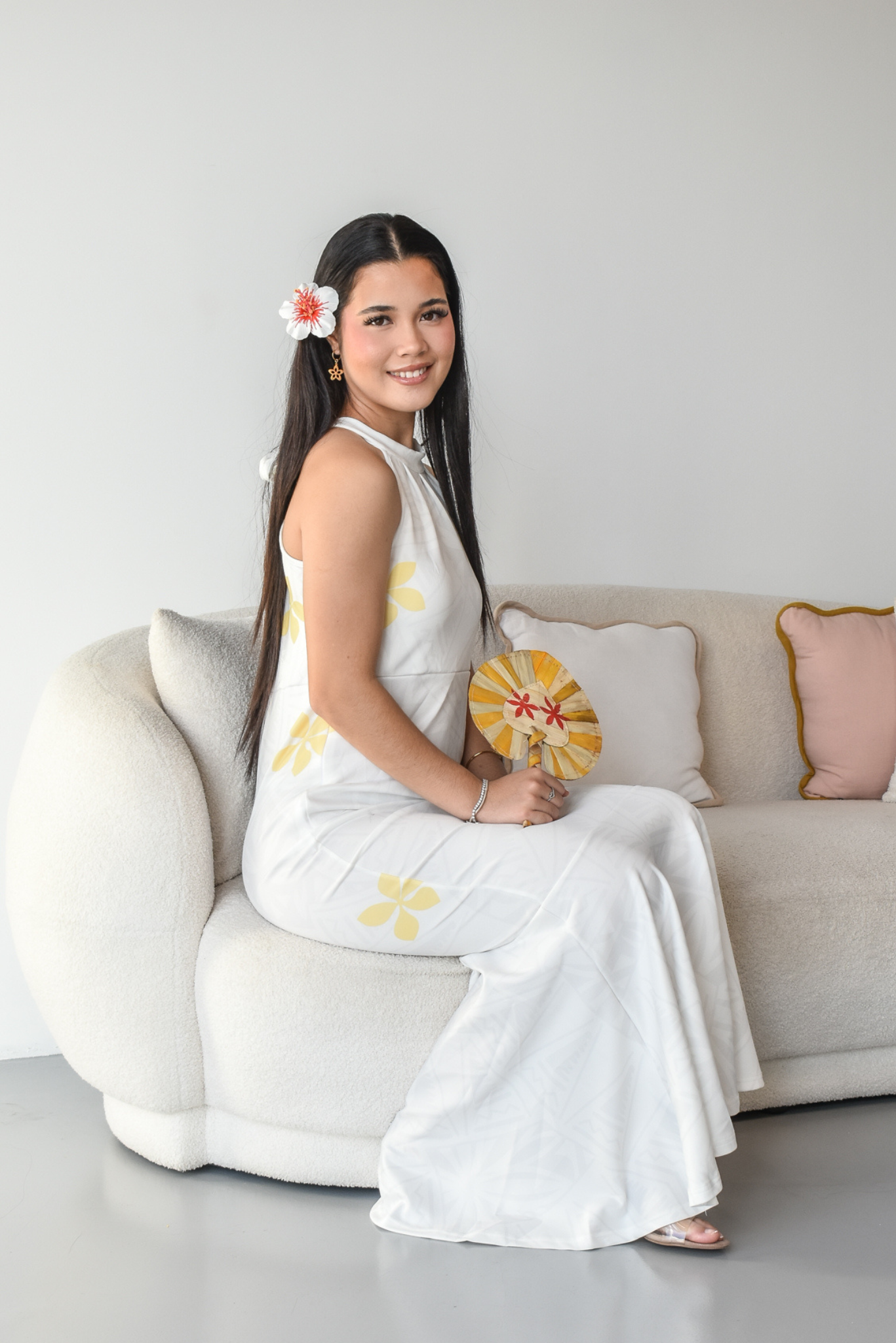 MINI TIARE - HALTER NECK MAXI DRESS - GOLD & WHITE