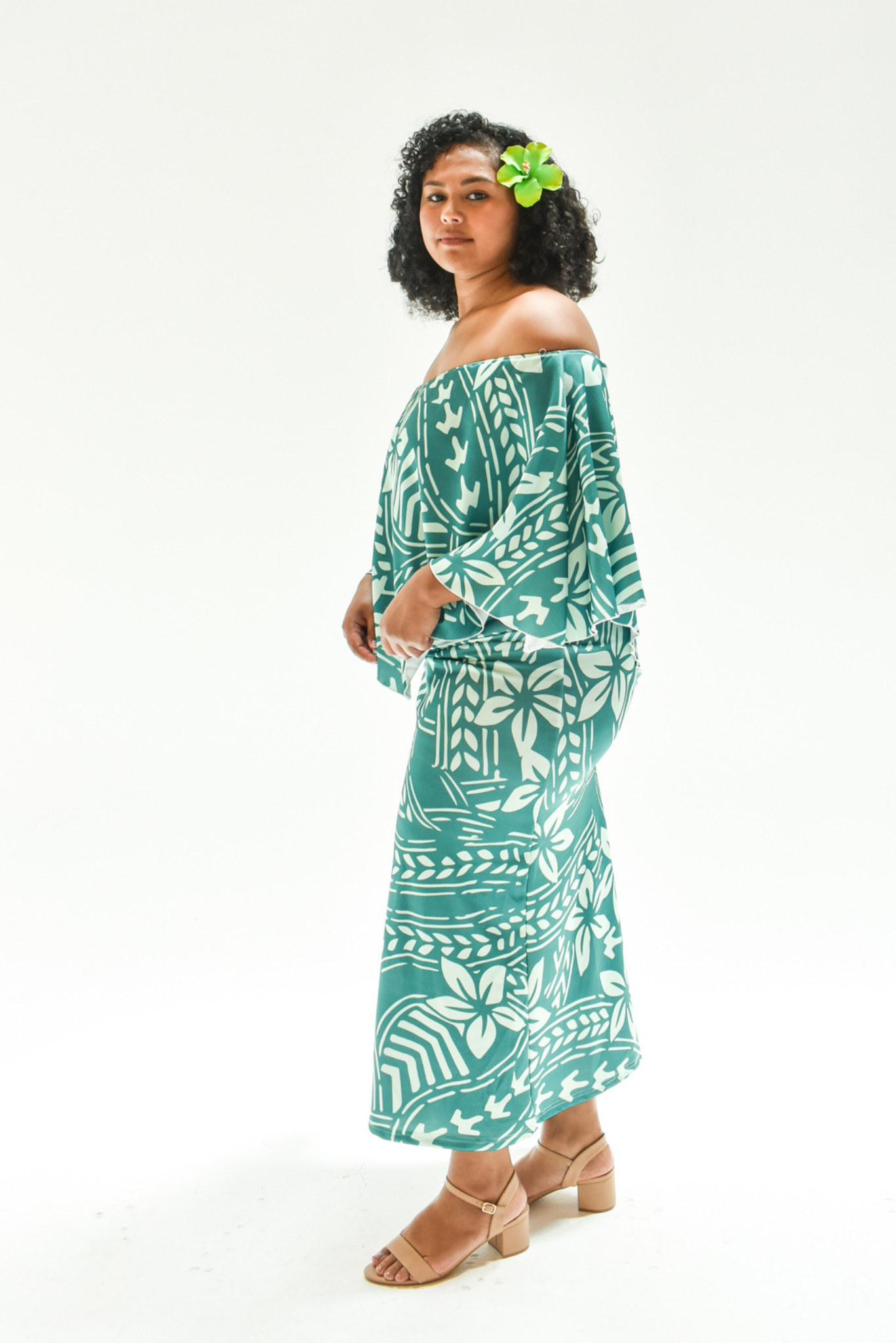 SILIVIA DRESS - CAPE MAXI DRESS - GREEN FLORAL