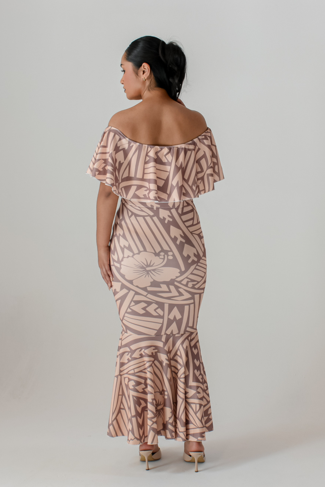(PRE-ORDER) LALOLANI DRESS - OFF SHOULDER FRILL MAXI - TAN BROWN