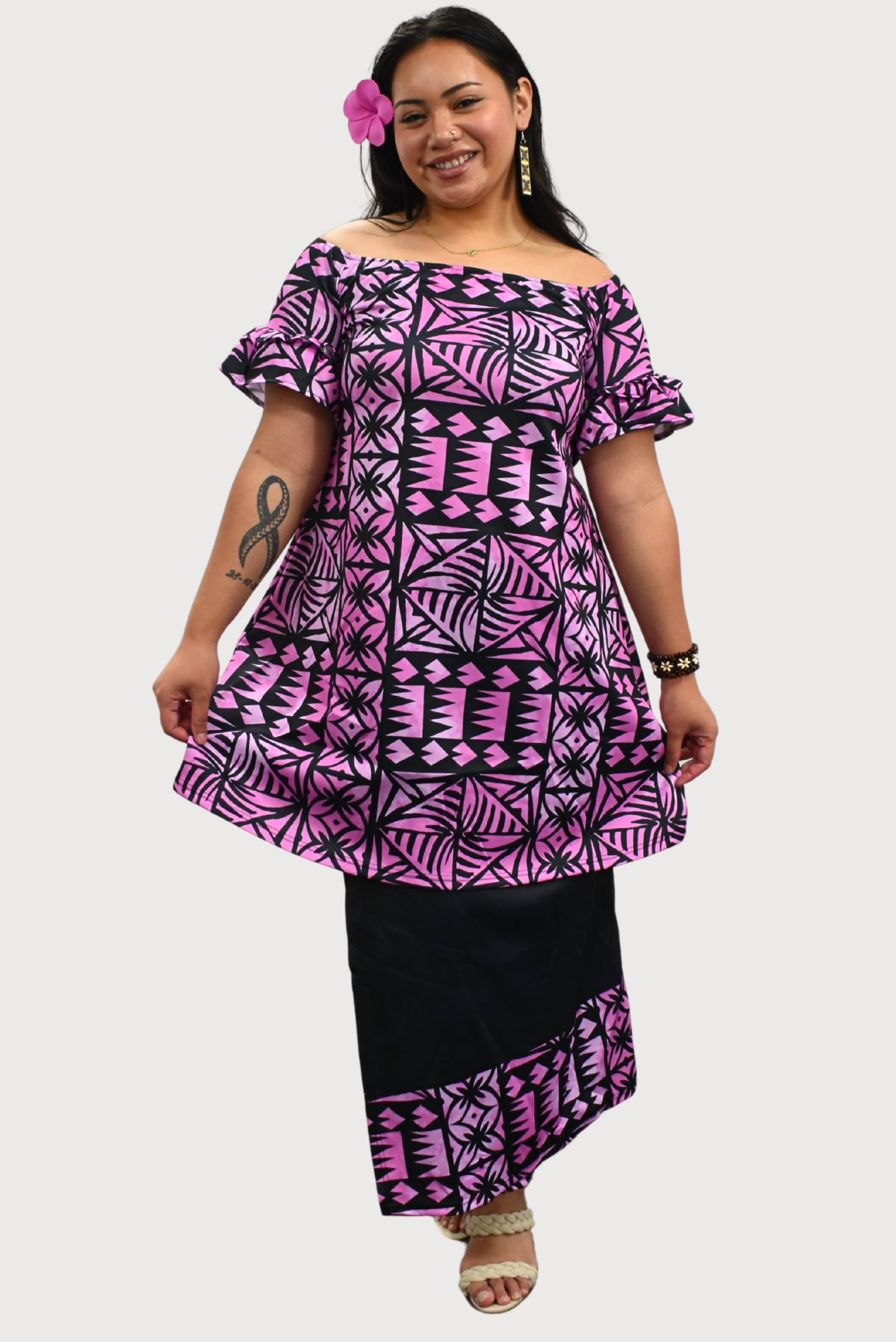 PULETASI - FLOWY FRILL SLEEVE TOP PULETASI - PURPLE & BLACK