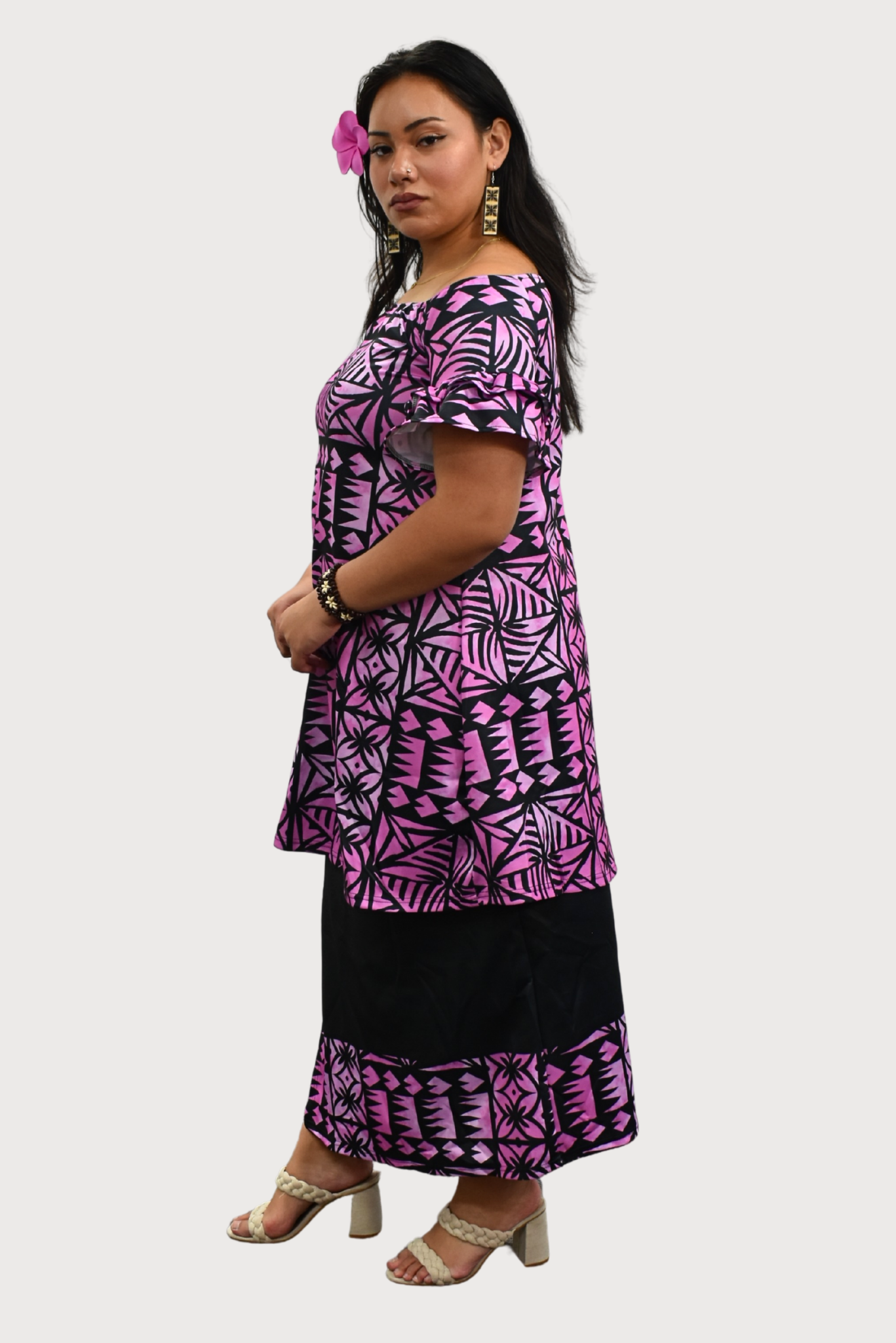 PULETASI - FLOWY FRILL SLEEVE TOP PULETASI - PURPLE & BLACK