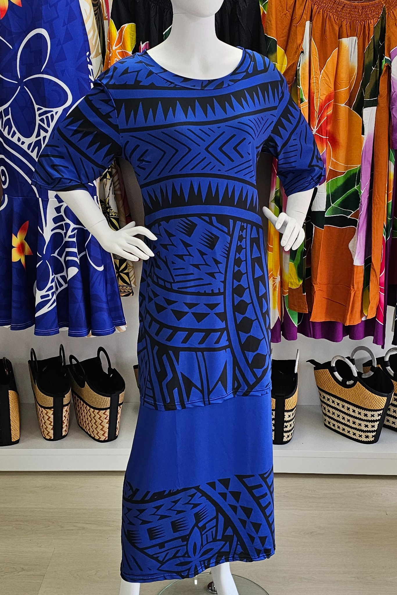 PULETASI - TWO PIECE -BLUE & BLACK SIZE 2XL/18