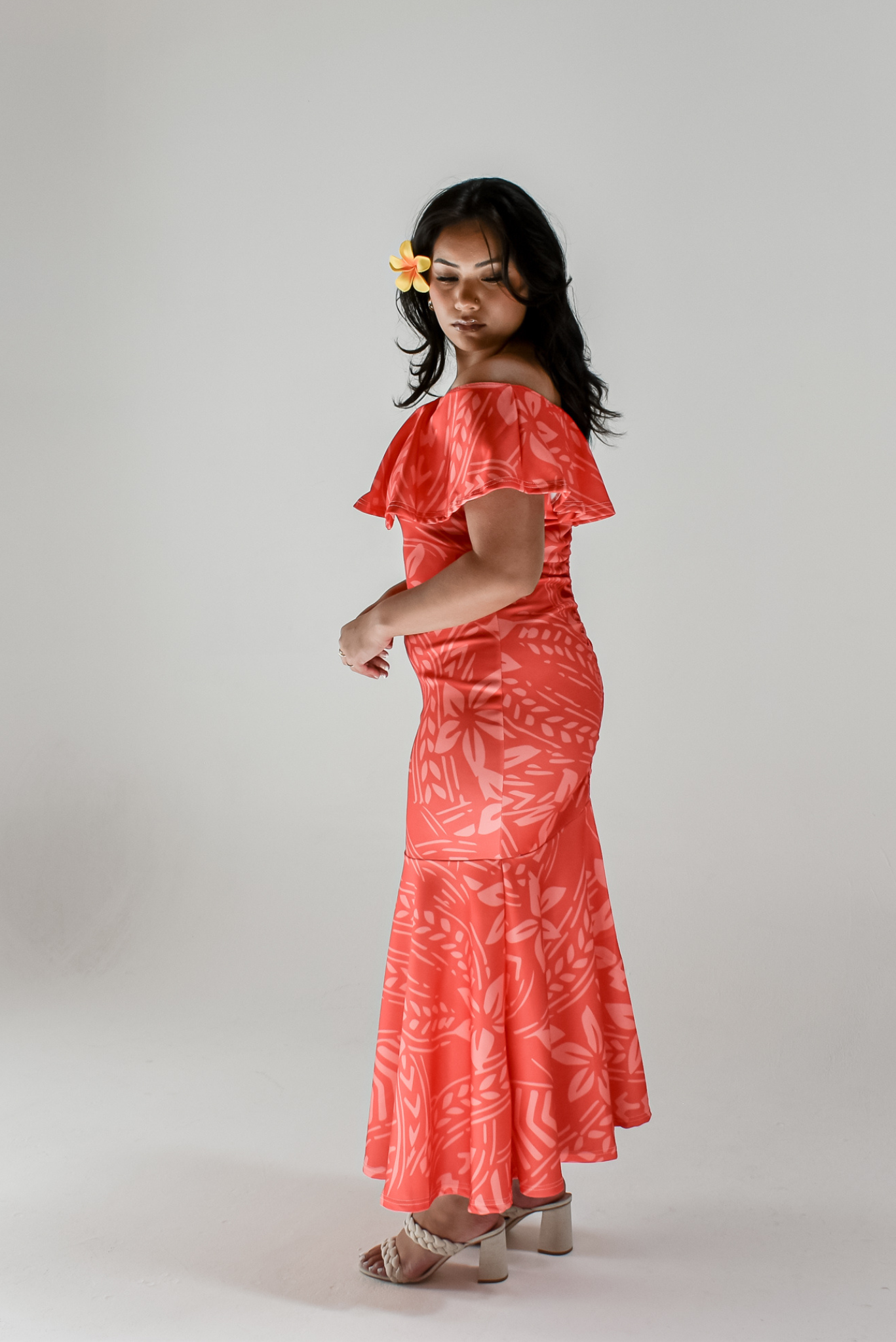 MAMANA DRESS - OFF SHOULDER FRILL MAXI - RED