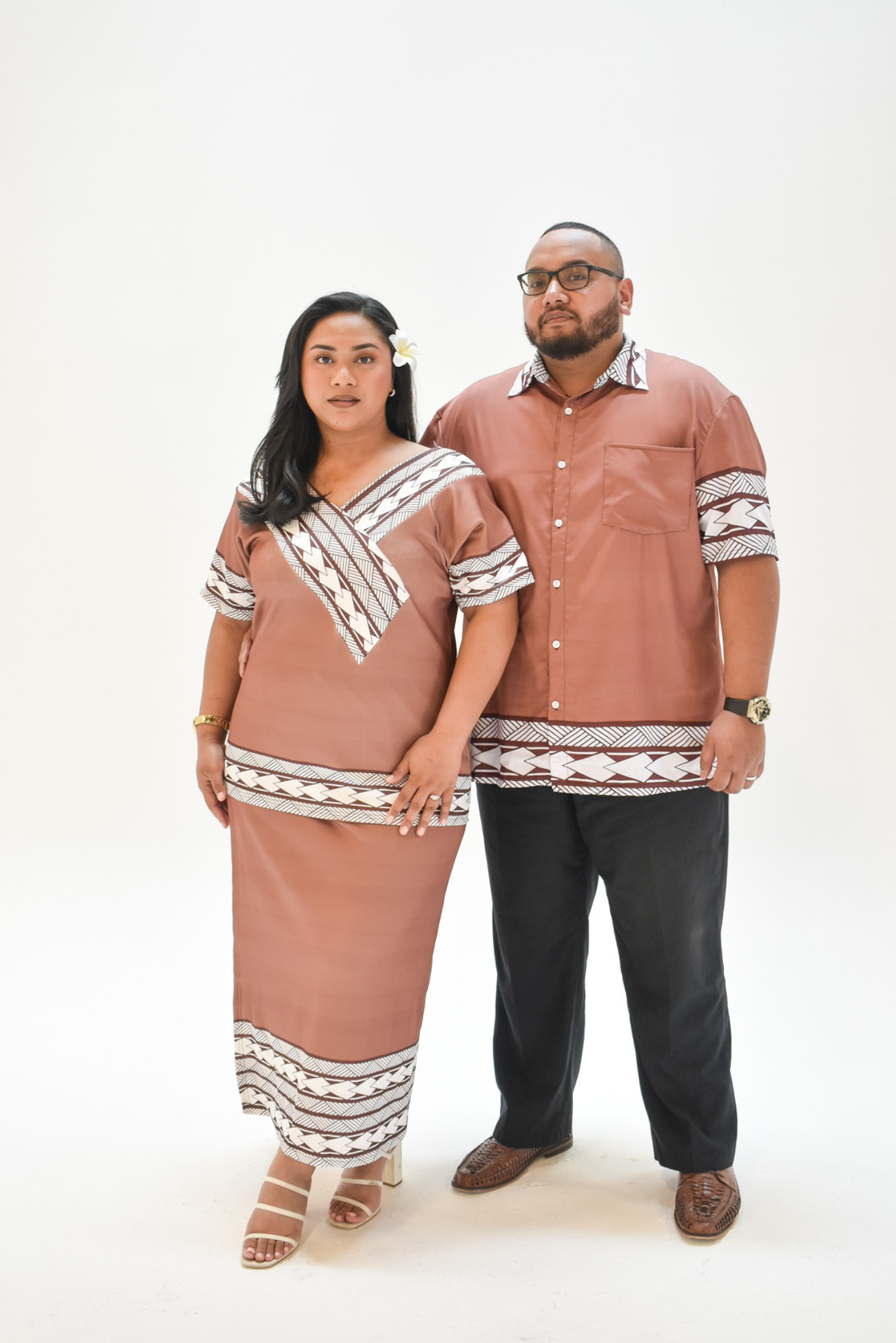 MIKAELE SHIRT - MENS SHIRT - COLLARED BUTTON UP - BROWN & WHITE