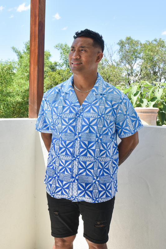 SALESI MENS SHIRT - COLLARED BUTTON V NECK - OMBRÉ BLUE & WHITE